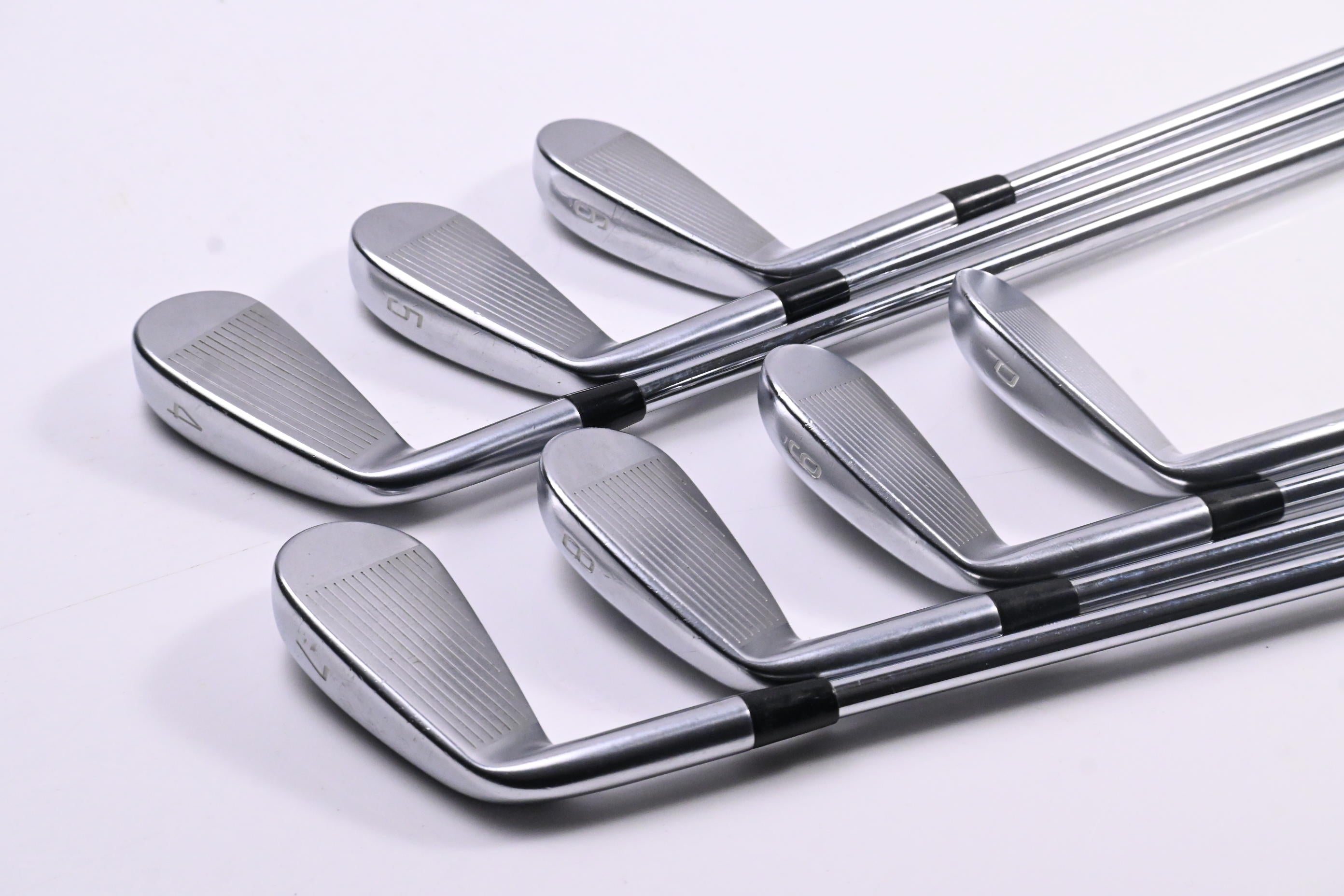 Mizuno JPX 923 Forged Irons / 4-PW / Regular Flex NS Pro 950GH Shafts