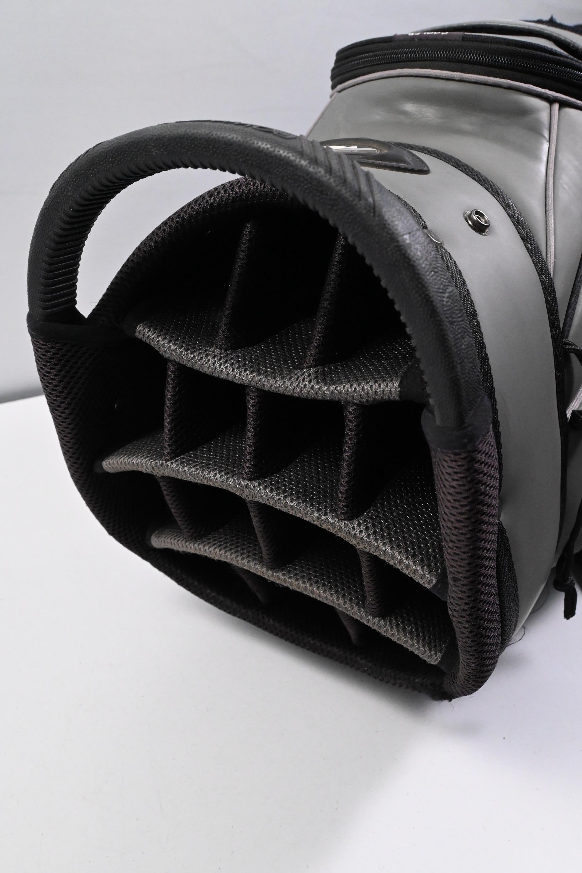 Powakaddy Premium Edition Cart Bag / 14-Way Divider / Grey & Black