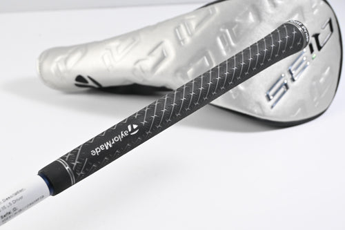 Taylormade Qi35 LS Driver / 9 Degree / Regular Flex Fujikura Ventus Blue 5 Shaft