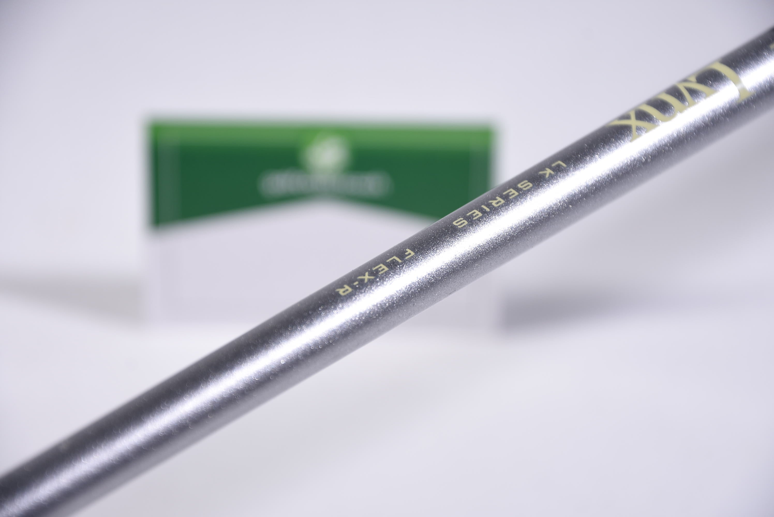 Lynx #9 Iron / 40 Degree / Regular Flex Lynx LK Series Shaft