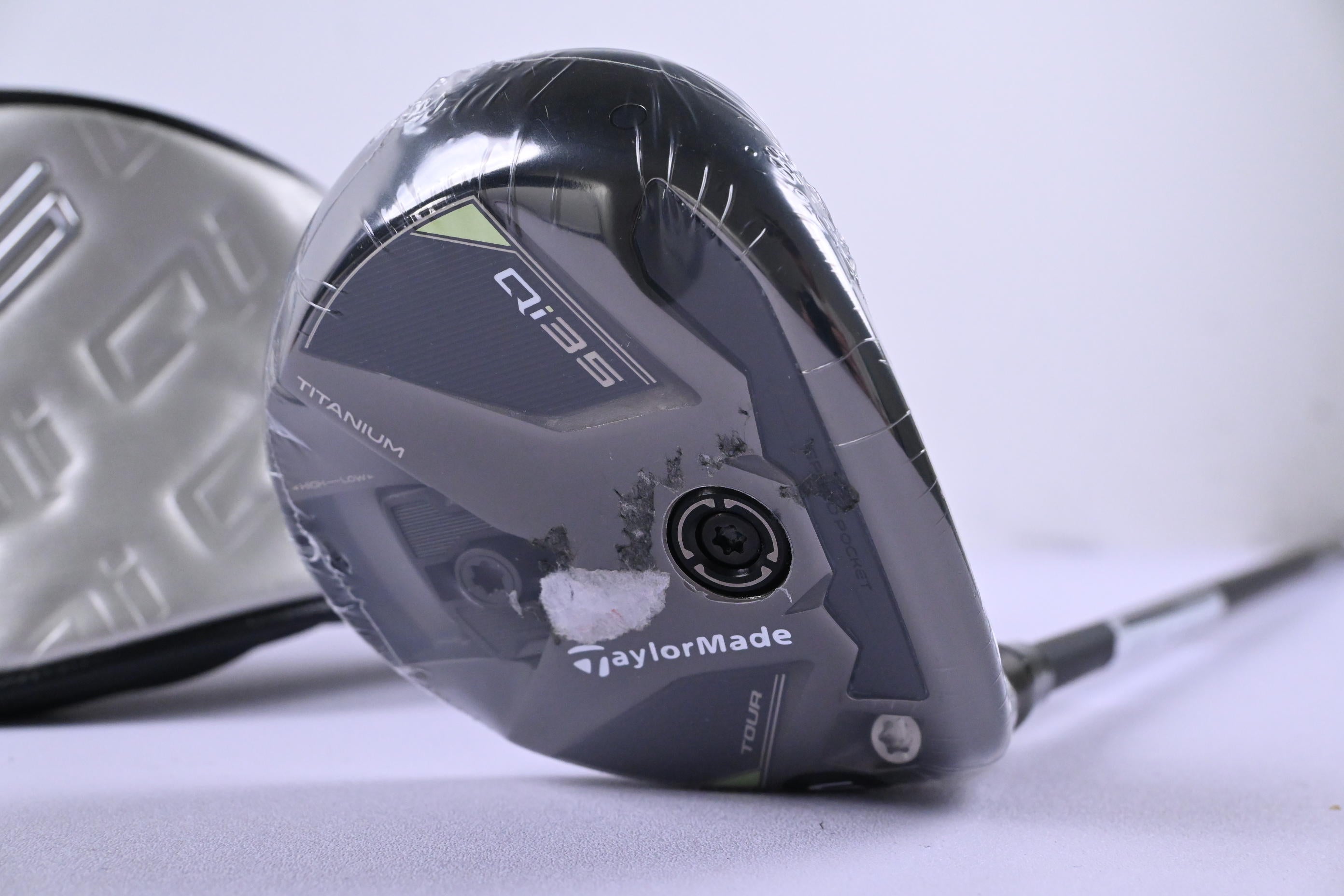 Taylormade Qi35 Tour #7 Wood / 21 Degree / Stiff Flex Kai'li Darkwaves Blue 75