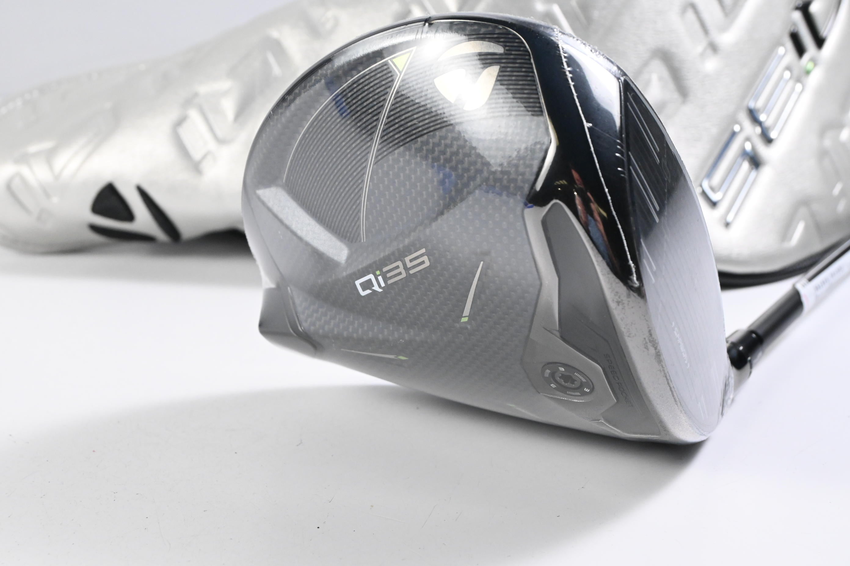 Taylormade Qi35 Driver / 9 Degree / Stiff Flex Fujikura Ventus Blue 5 Shaft