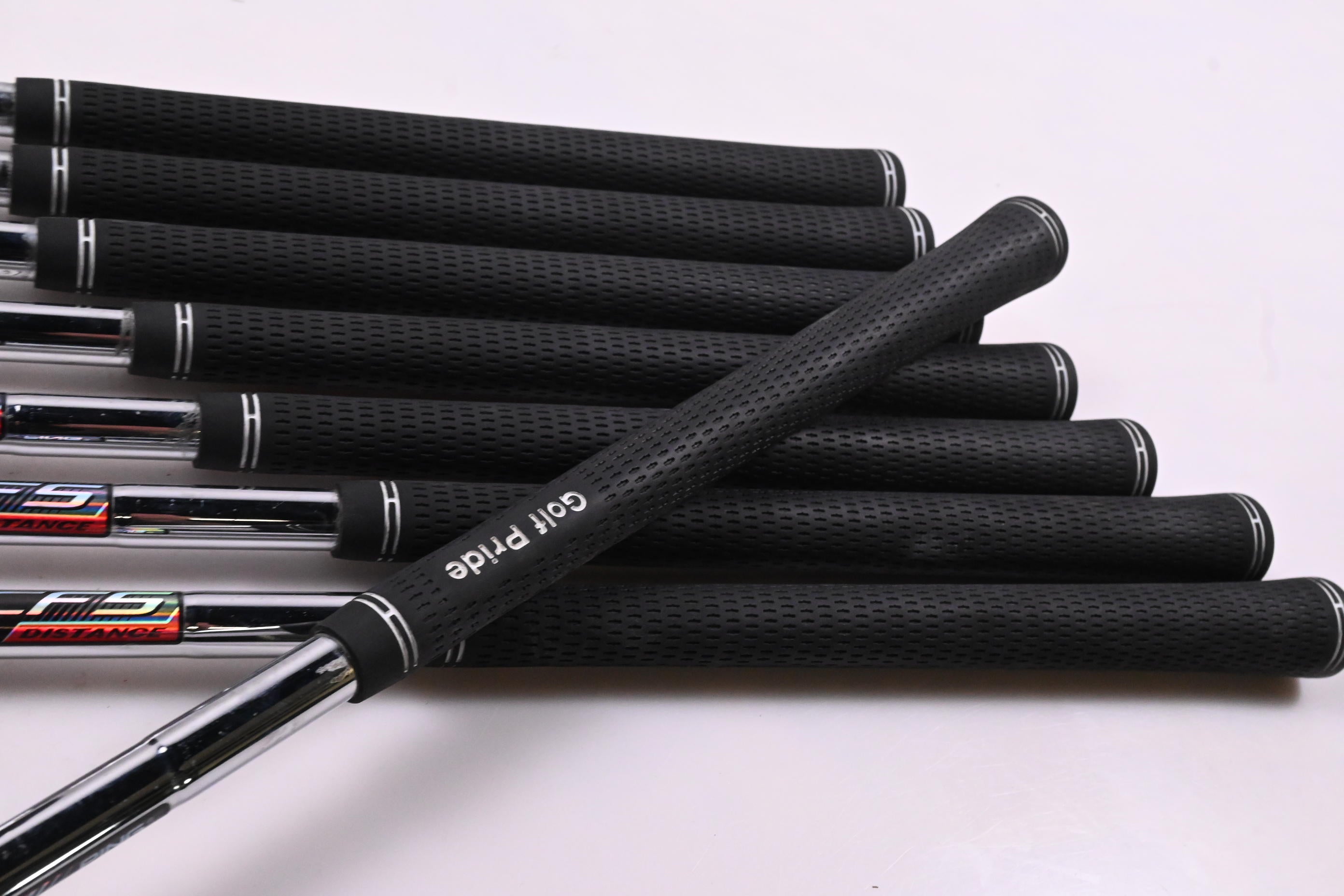 Ping G30 Irons / 4-PW+SW / Black Dot / Regular Flex Ping CFS Distance Shafts