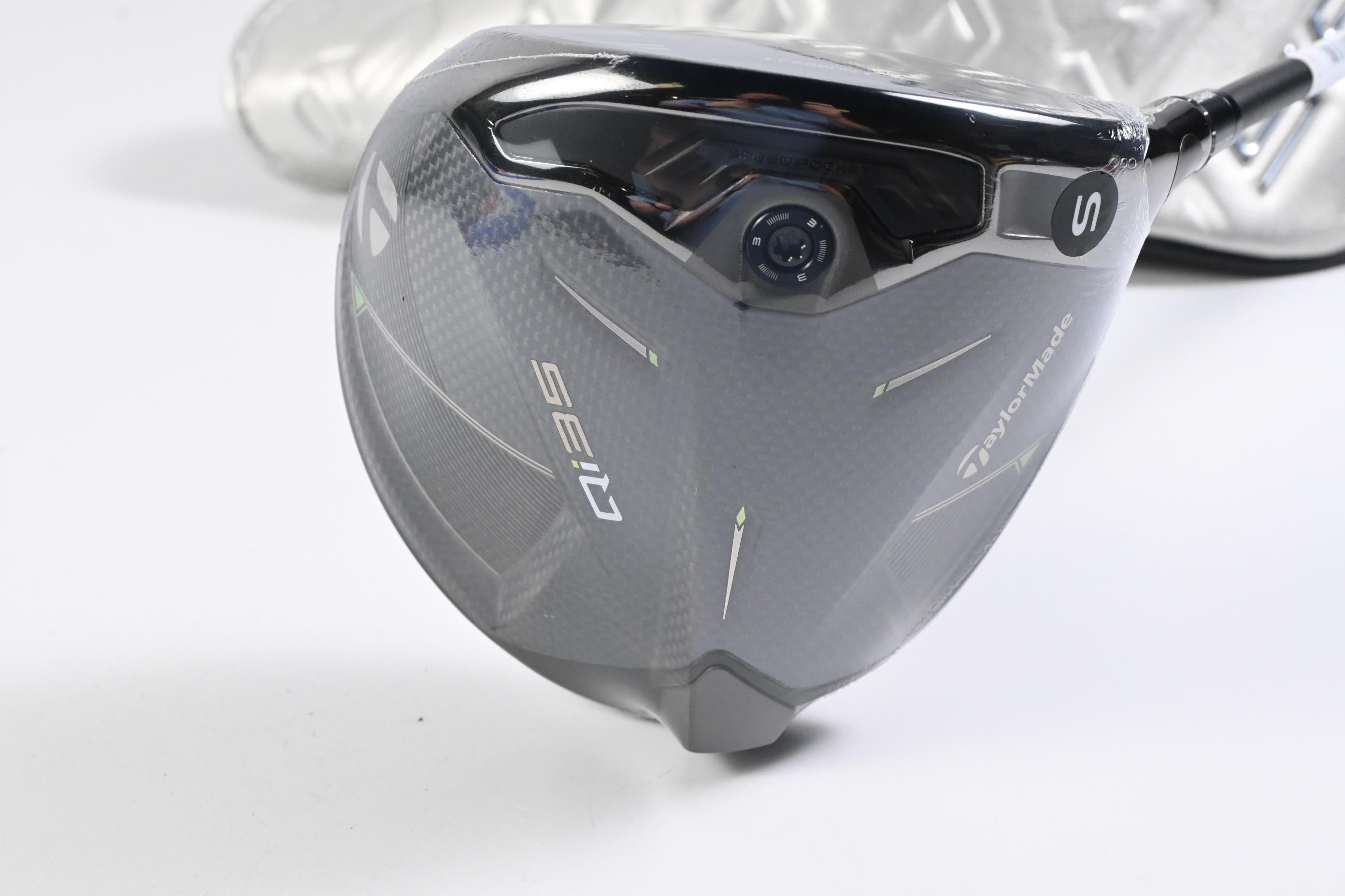 Taylormade Qi35 Driver / 9 Degree / Stiff Flex Fujikura Ventus Blue 5 Shaft