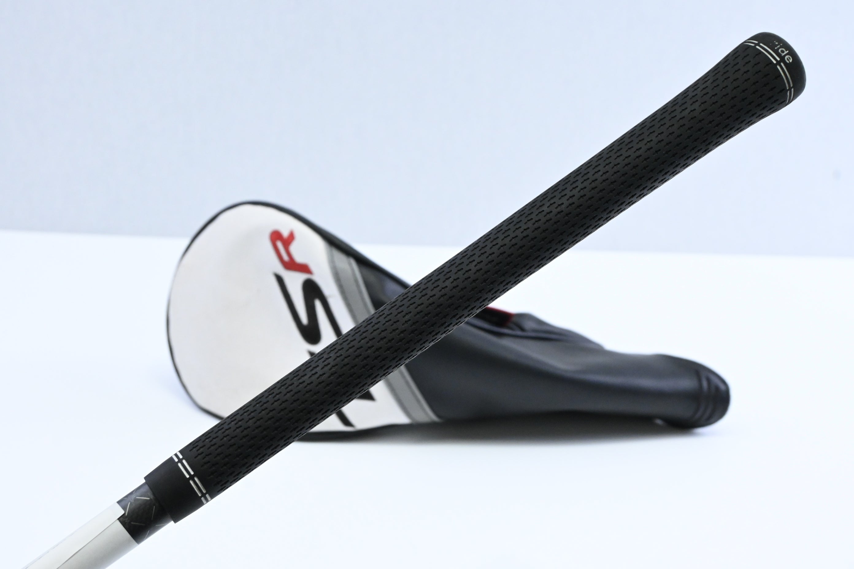 Titleist TSR2 Driver / 8 Degree / Stiff Flex Tensei 1K Black 65 Shaft