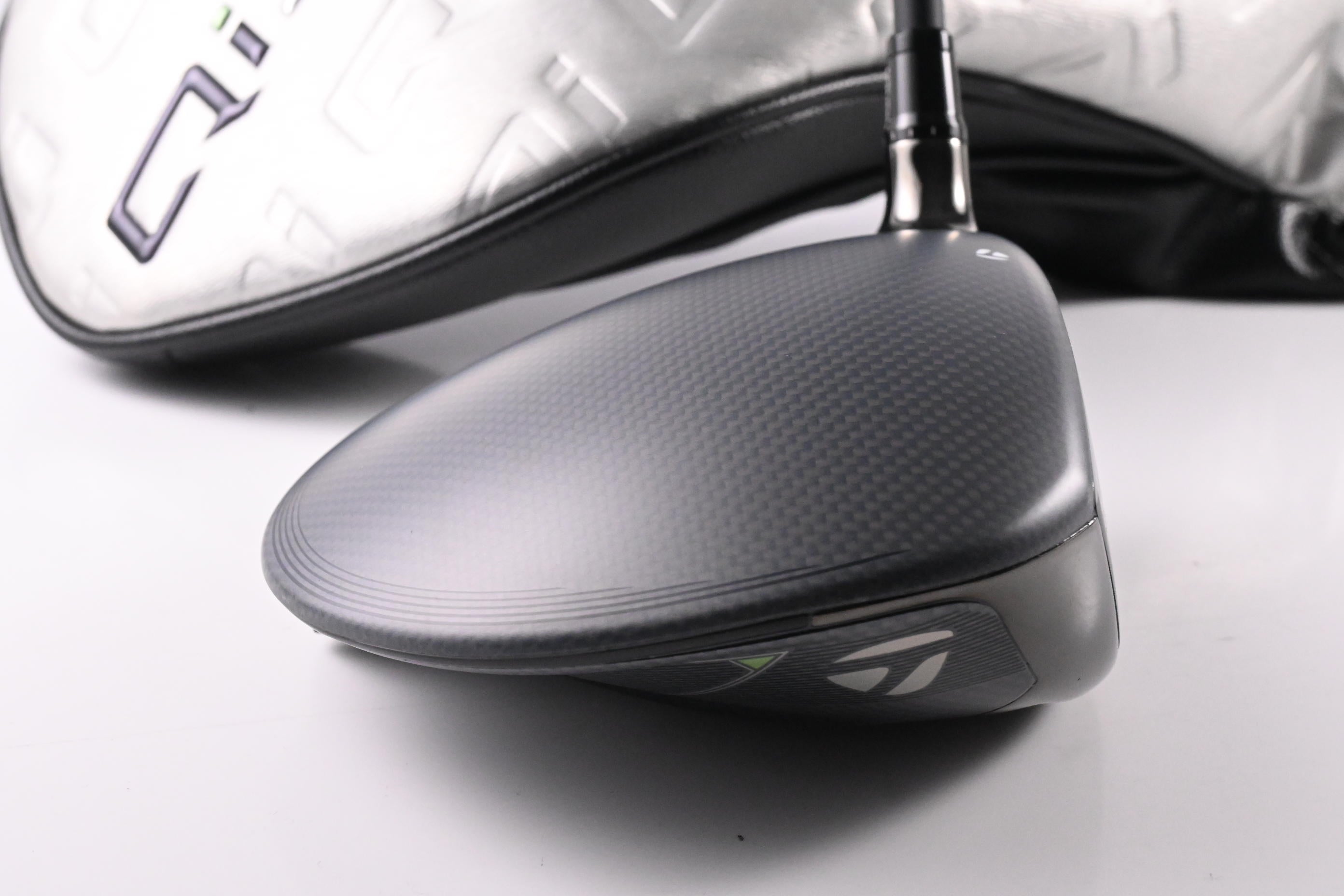 Taylormade Qi35 Driver / 9 Degree / Stiff Flex Kai'li Blue Dark Wave CB 60 Shaft