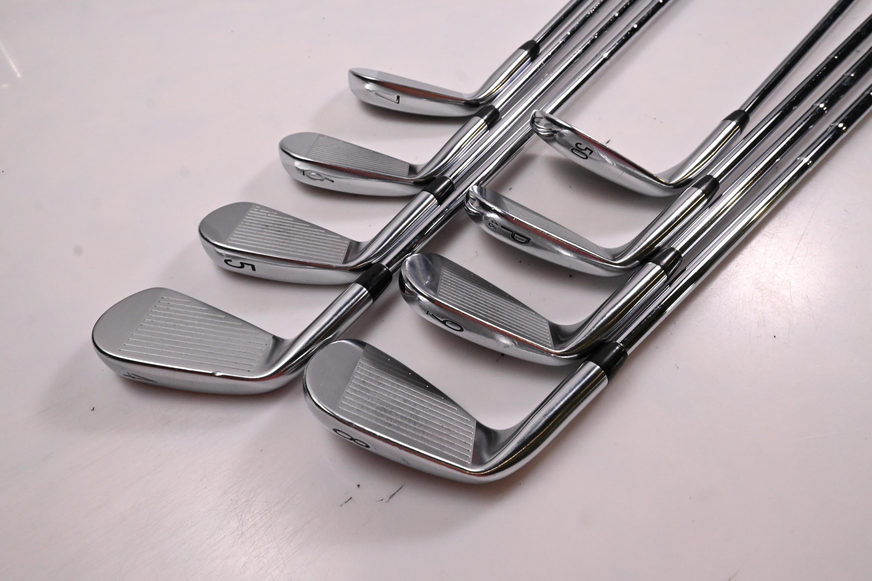 Titleist T100 2019 Irons / 4-PW+50° / Stiff Flex AMT Tour White S300 Shafts