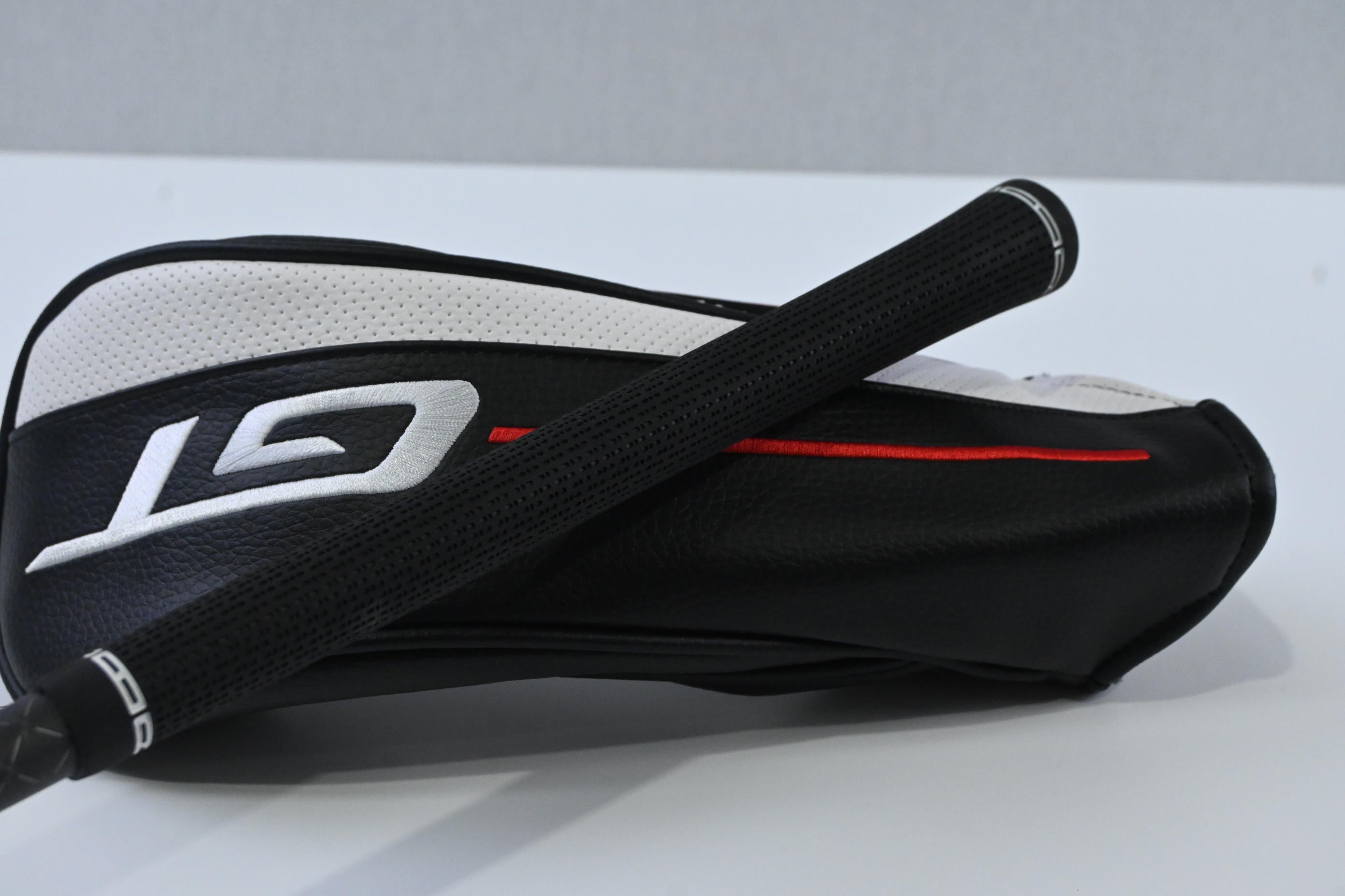 Titleist GT2 #3 Wood / 16.5 Degree / Stiff Flex Tensei 1K Blue 65