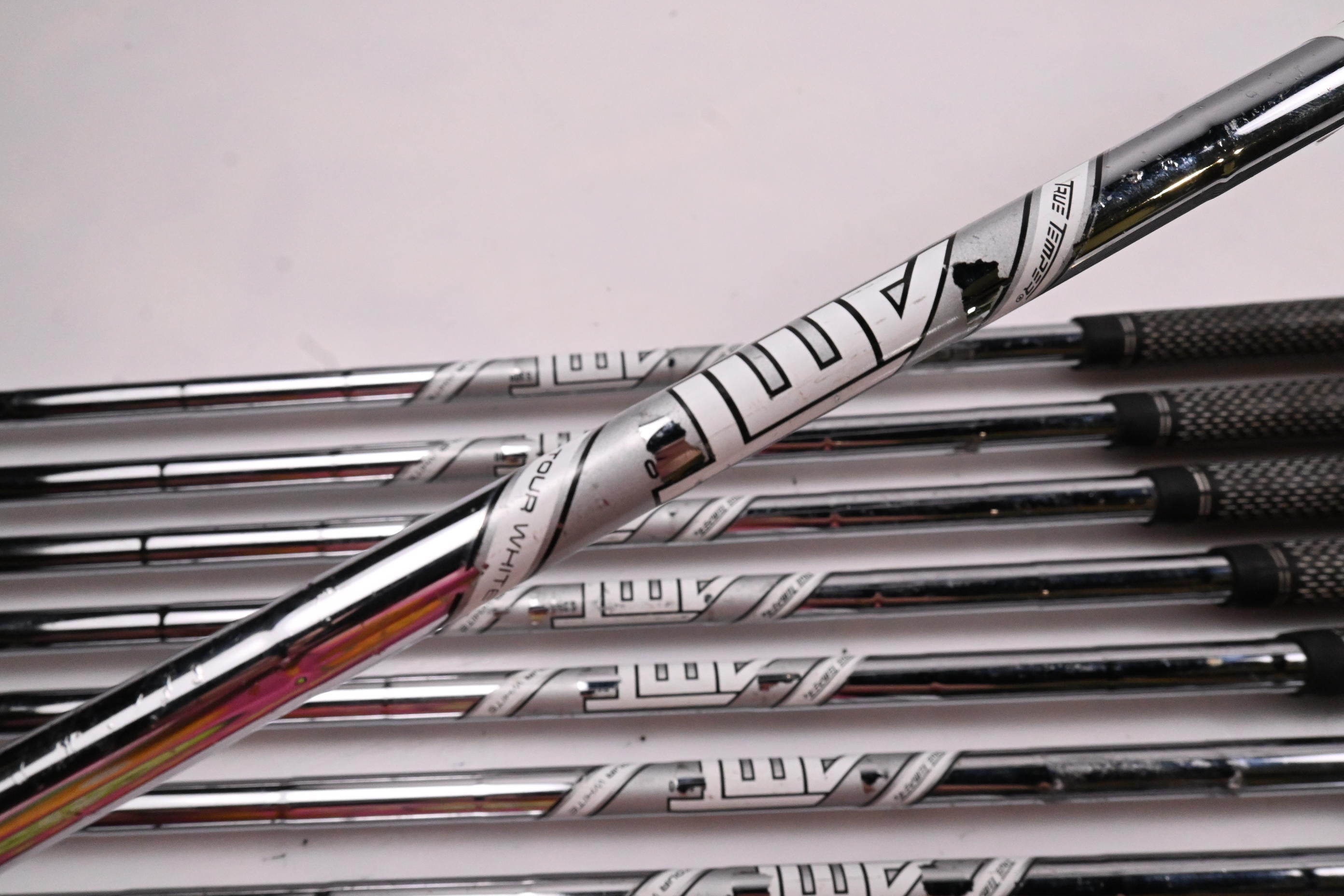 Titleist T100 2019 Irons / 4-PW+50° / Stiff Flex AMT Tour White S300 Shafts
