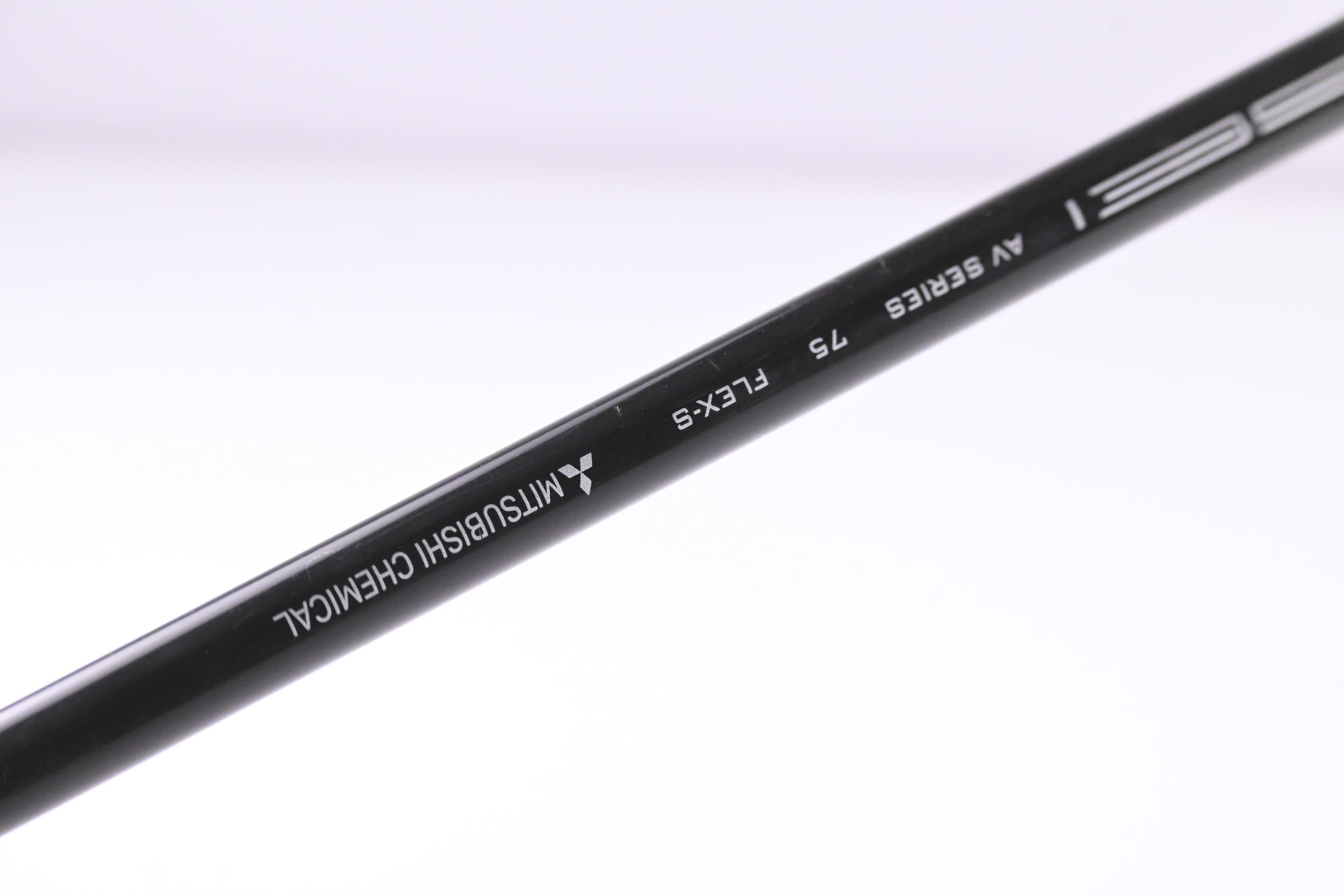 Cobra LTDx LS Driver / 10.5 Degree / Stiff Flex Tensei AV Raw White 75 Shaft