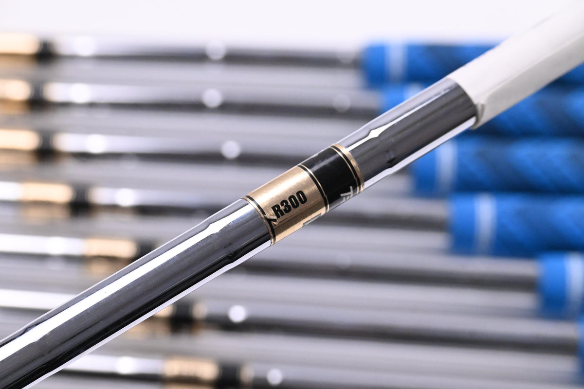 Mizuno MP-67 Irons / 3-PW / Regular Flex Dynamic Gold R300 Shafts