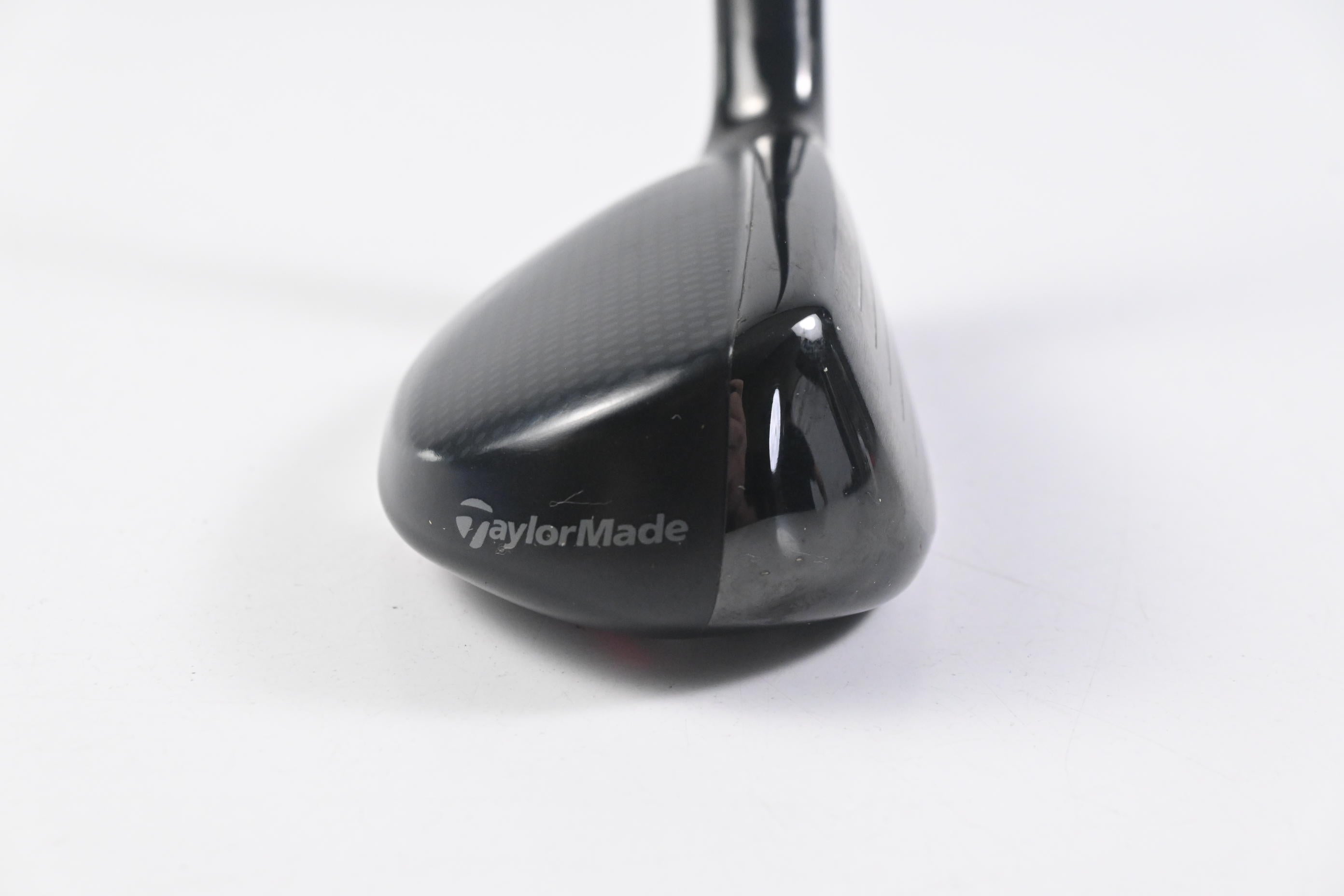 Taylormade Stealth Plus #3 Hybrid / 19.5 Degree / Stiff Flex Hzrdus Smoke Red