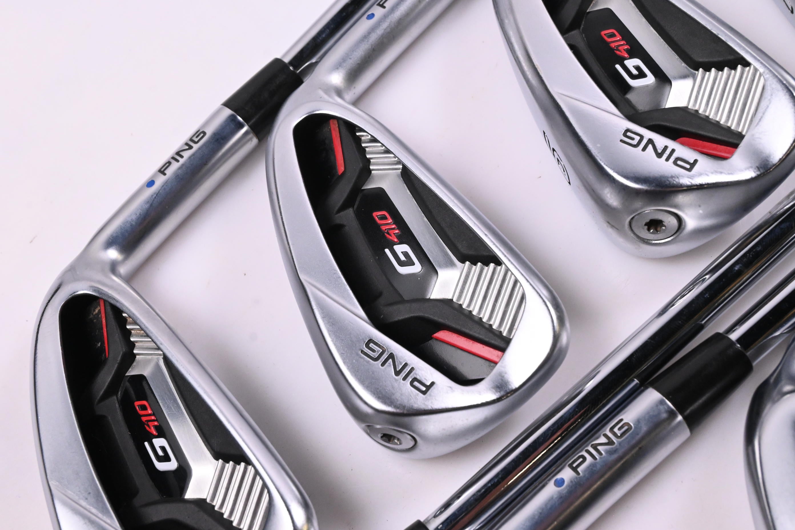 Ping G410 Irons / 4-PW+UW+SW / Blue Dot / Regular Flex Ping AWT 2.0 Shafts