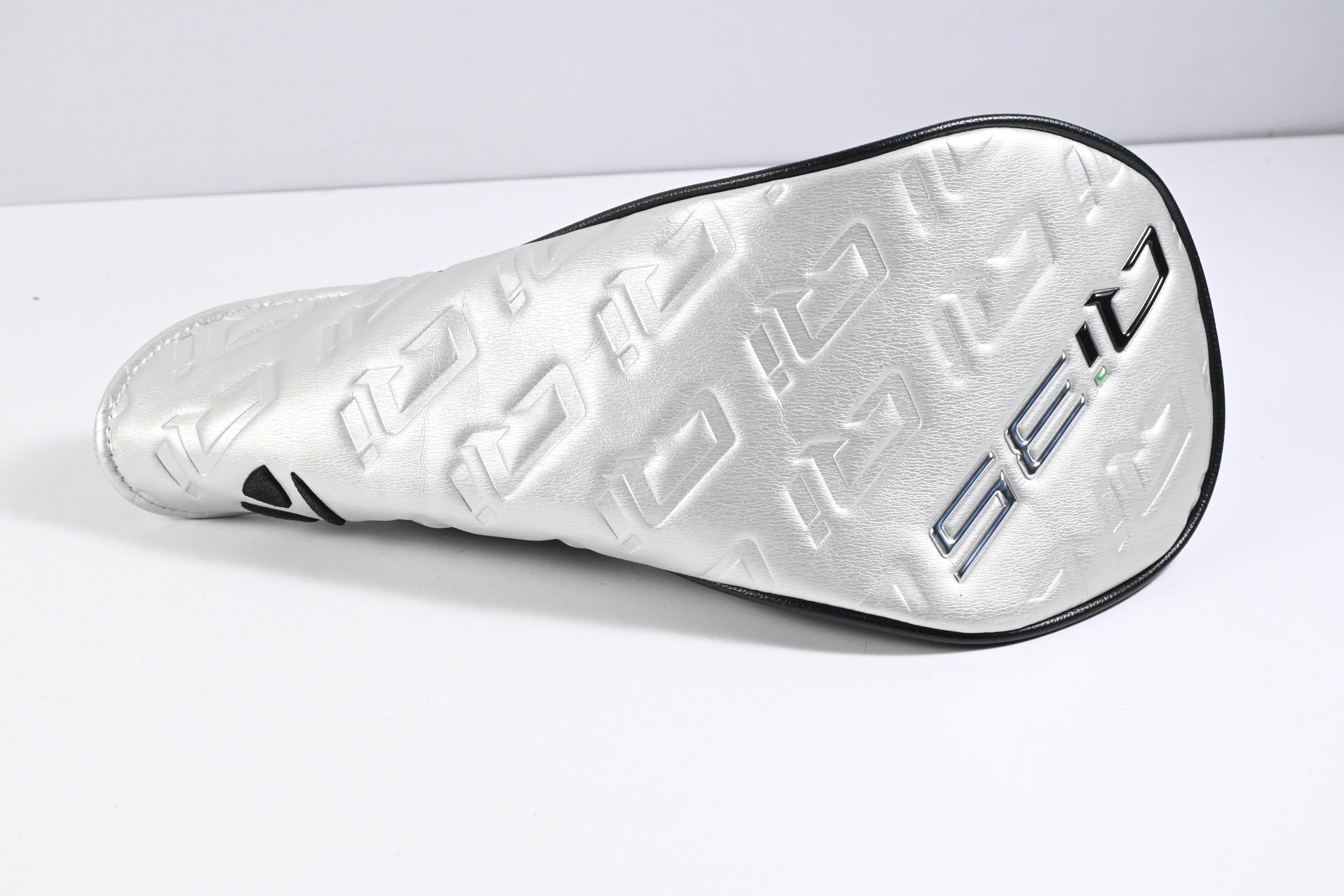 Taylormade Qi35 Driver / 9 Degree / Stiff Flex Fujikura Ventus Blue 5 Shaft