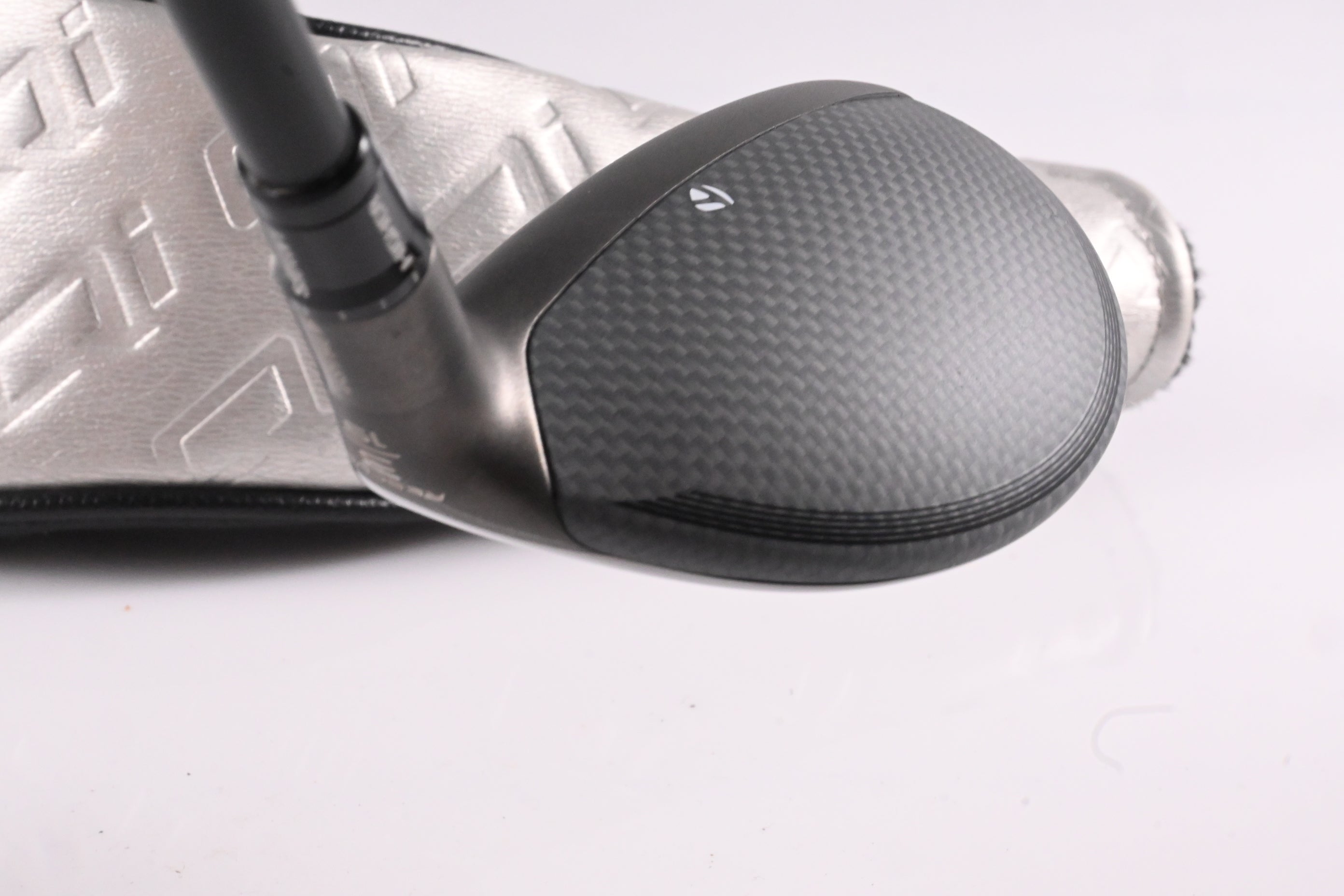 Taylormade Qi35 #3 Hybrid / 19 Degree / Stiff Flex Fujikura Ventus Blue 7 Shaft