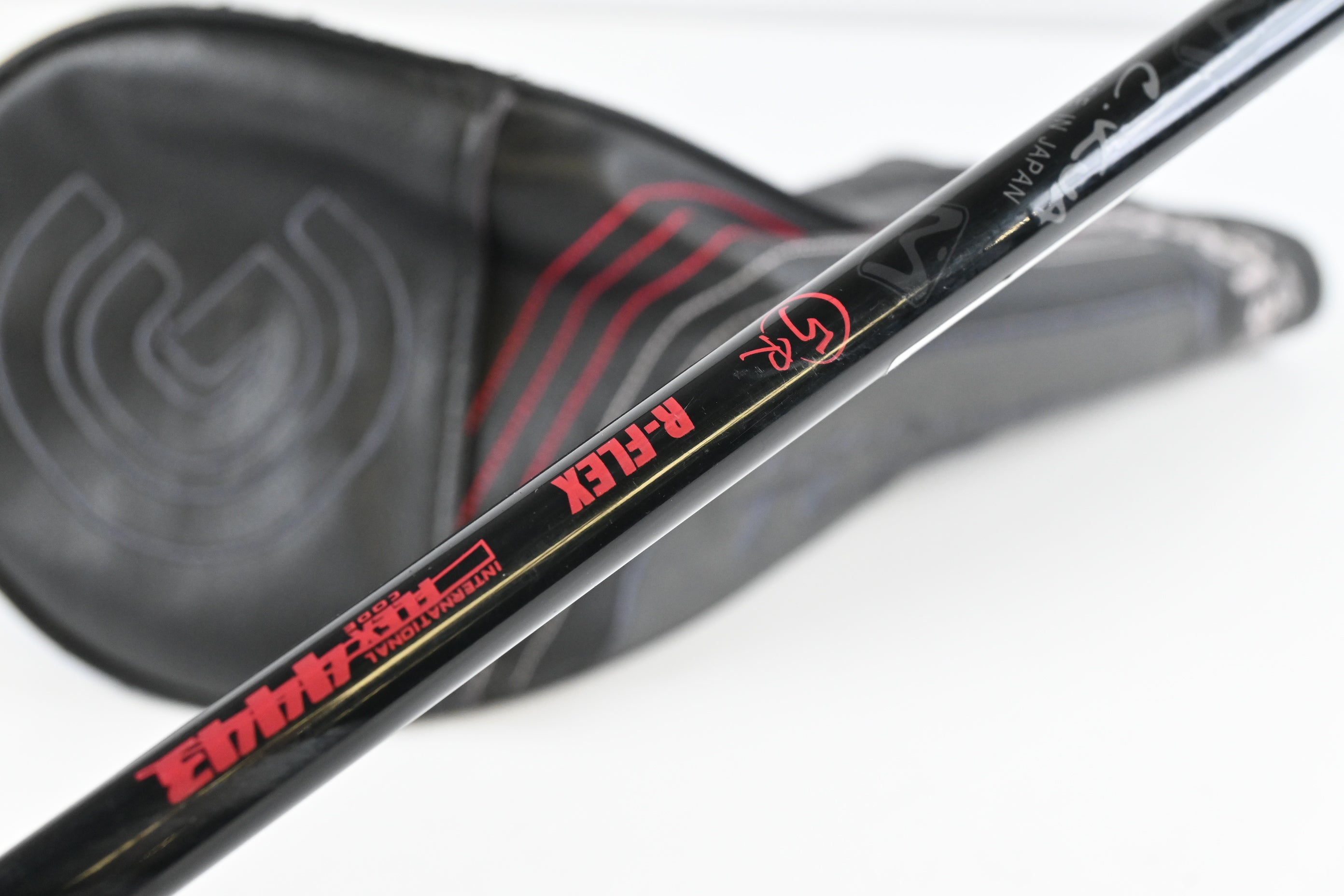 Cleveland Launcher HB Turbo Driver / 10.5 Degree / Regular Flex Miyazaki C.Kua 5