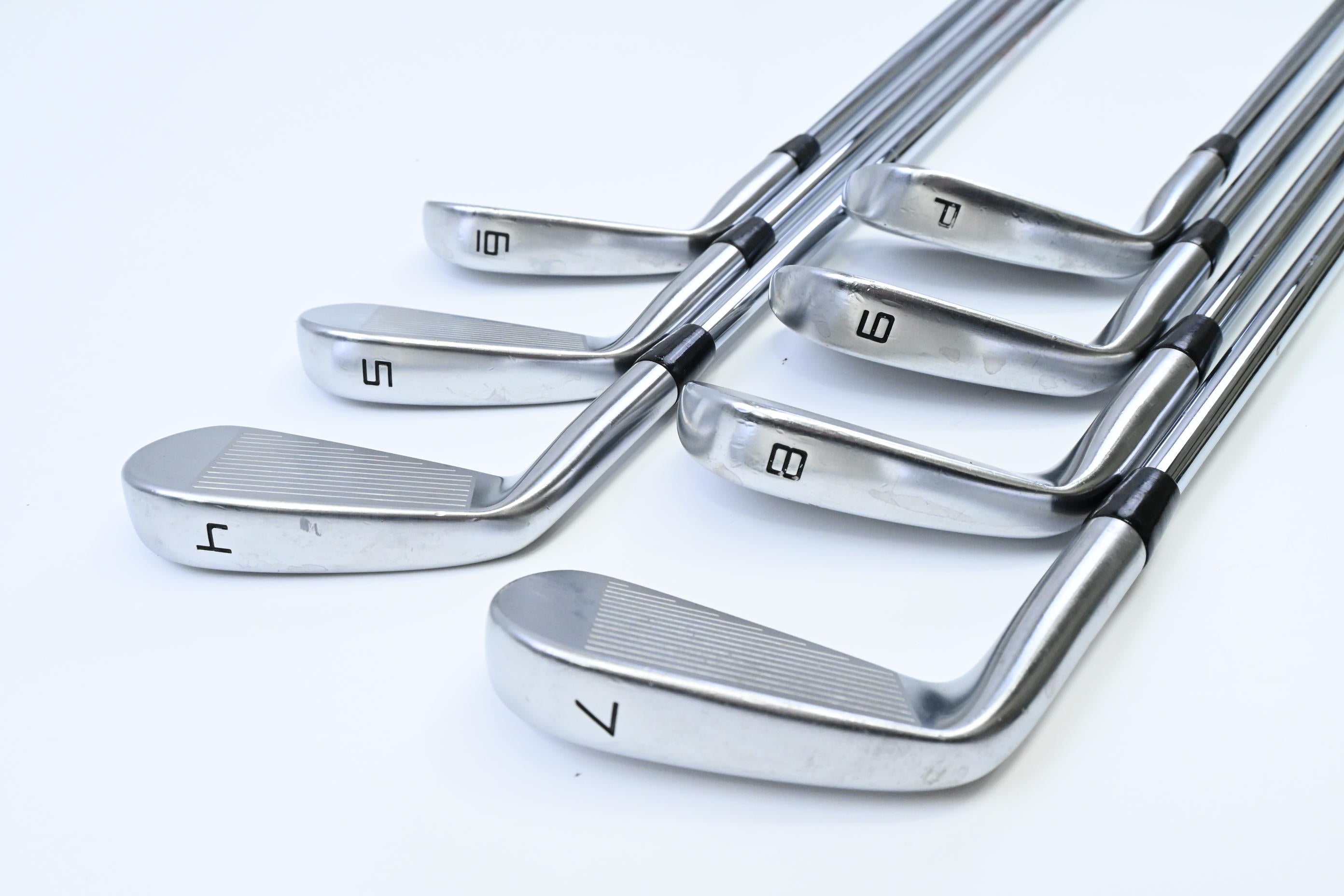 Taylormade P.7CB Irons / 4- PW / X-Flex NS Pro Modus3 Tour 120 Shafts