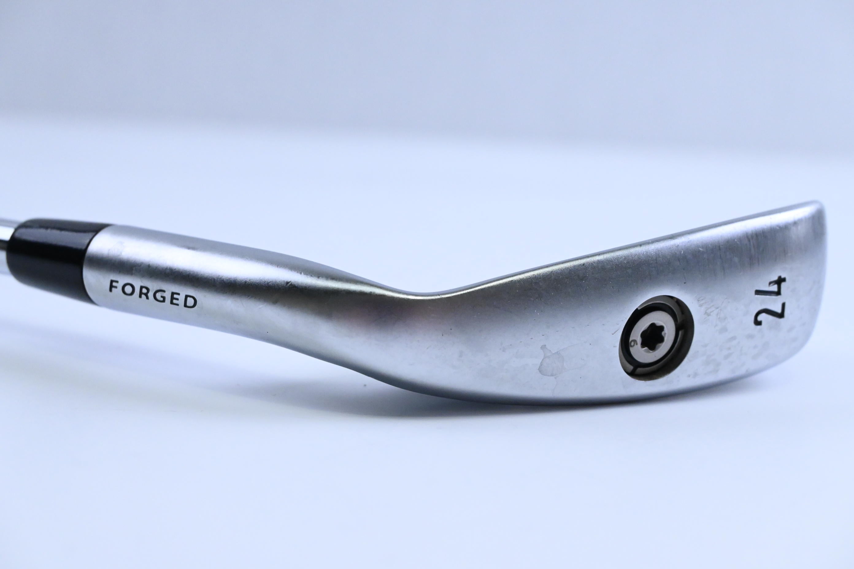 Left Hand Callaway Apex UT #4 Iron / 24 Degree / Regular KBS Tour-V 100 Shaft