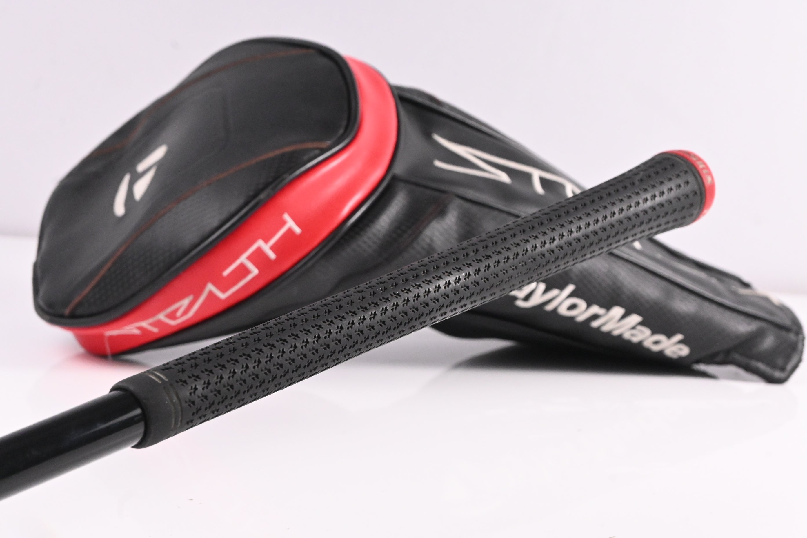 Taylormade Stealth Plus Driver / 9 Degree / Regular Flex Fujikura Ventus Red 5