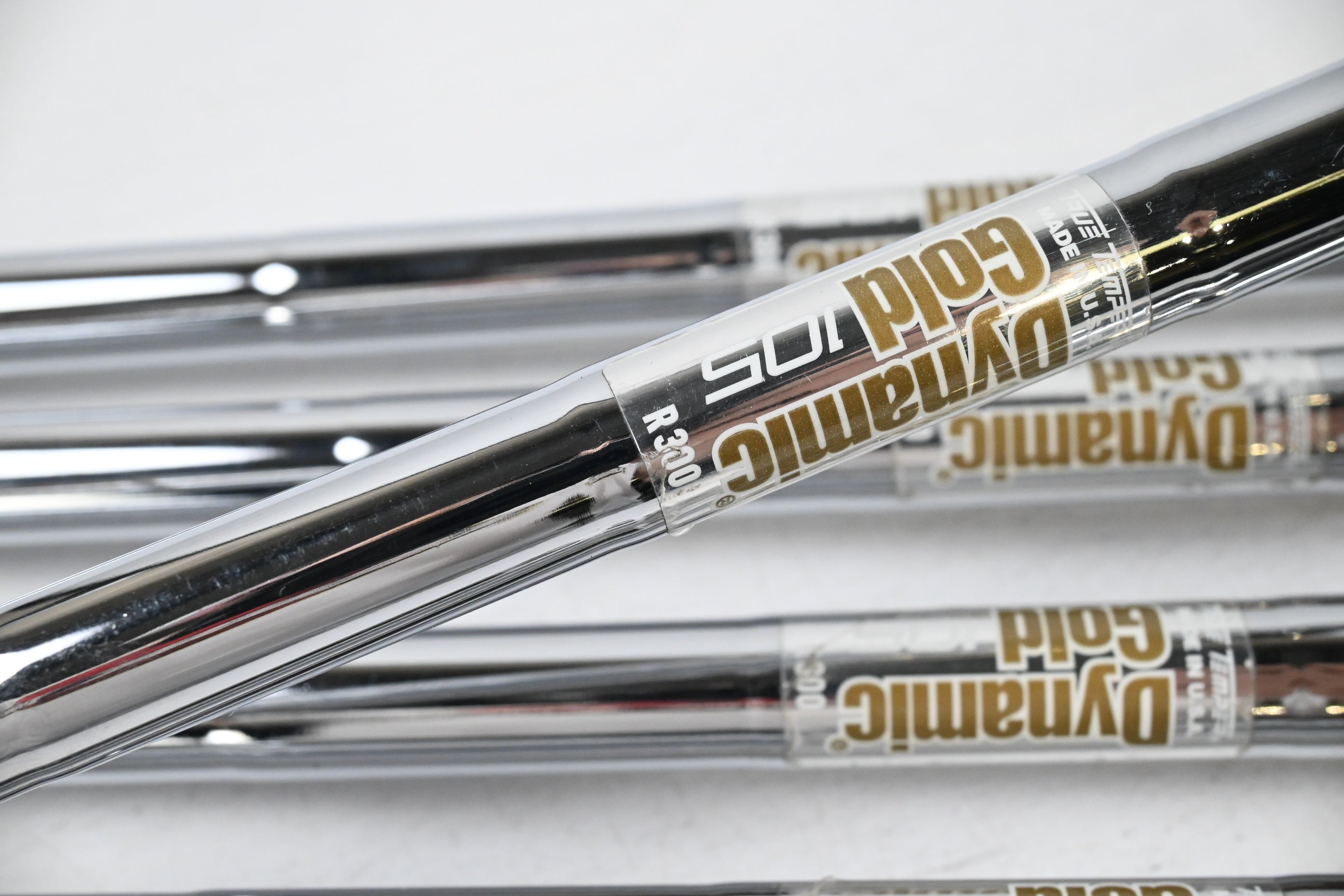 Taylormade P790 2017 Irons / 5-PW / Regular Flex Dynamic Gold 105 R300 Shafts