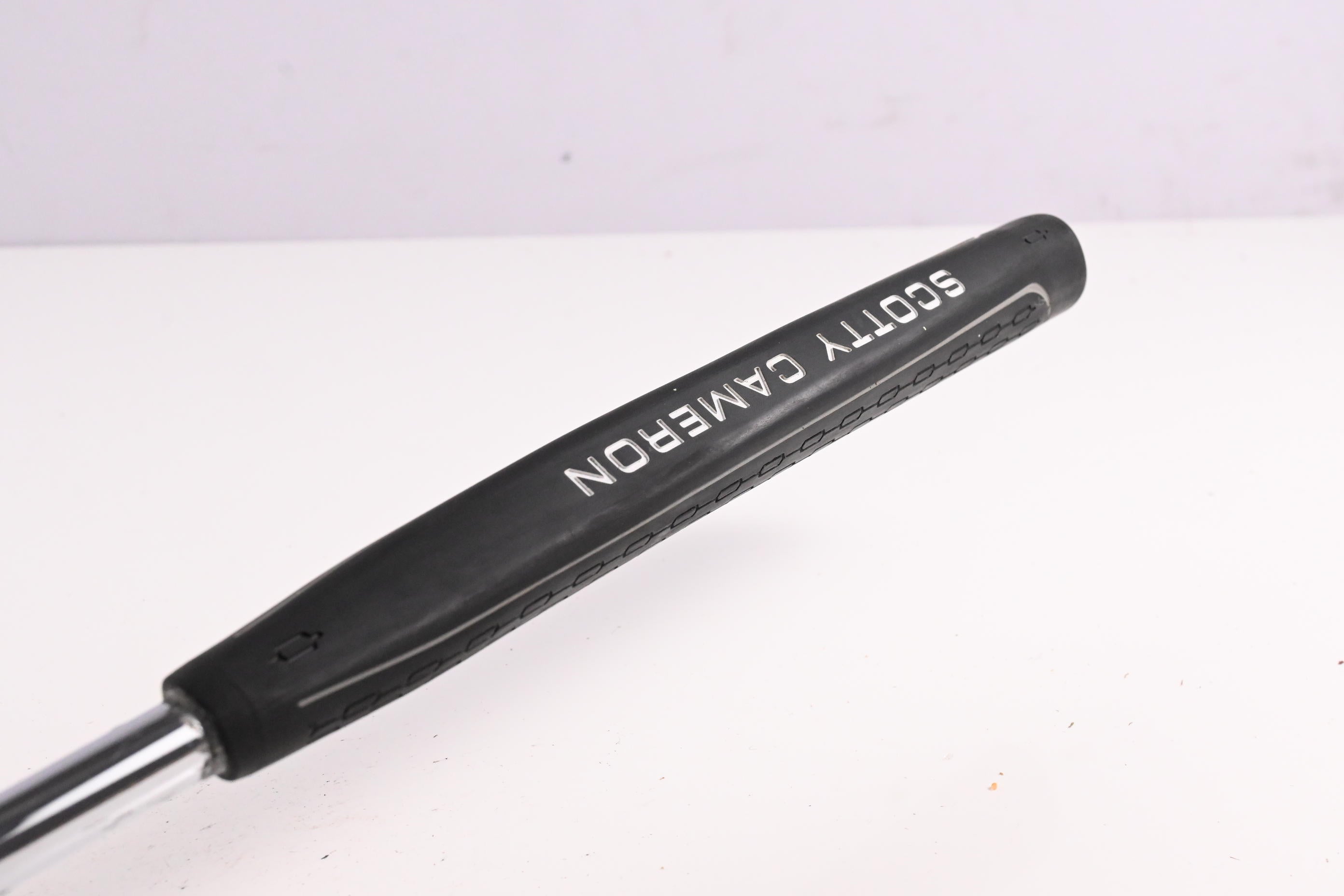 Scotty Cameron Studio Select Newport 2.5 Putter / 34 Inch