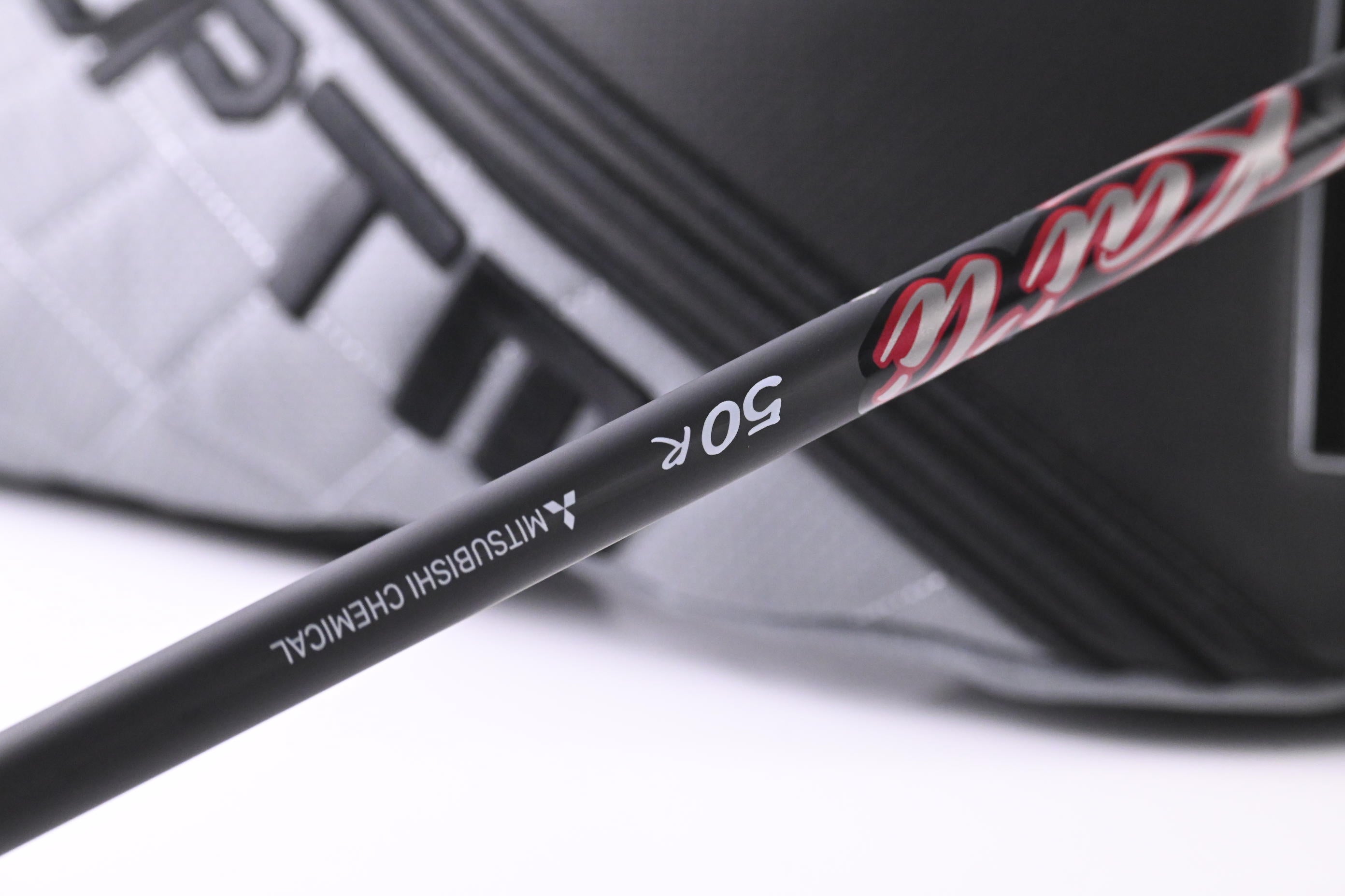 Cobra OPTM MAX-K Driver / 10.5 Degree / Regular Flex Kai'li Dark Waves Red 50