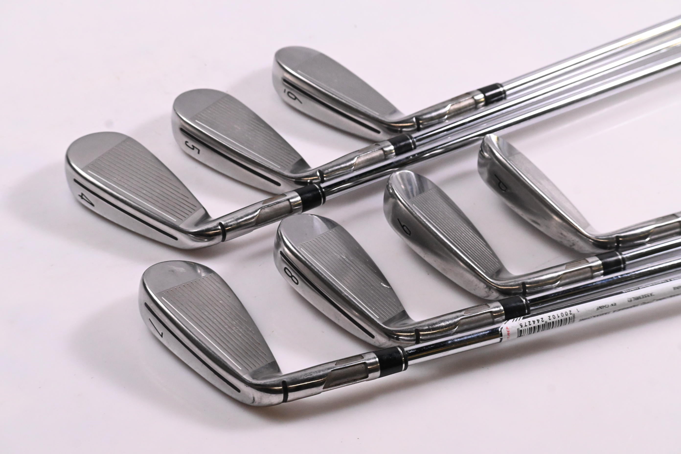 Taylormade SIM2 Max Irons / 4-PW / Regular Flex KBS MAX MT 85 Shafts