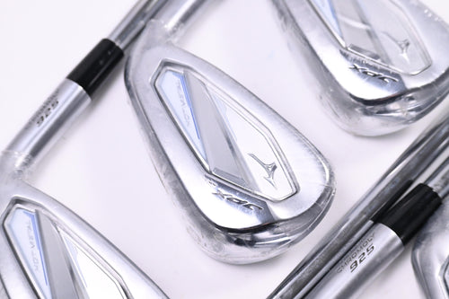 Mizuno JPX 925 Hot Metal Irons / 5-PW+GW / Regular Flex Dynamic Gold 105 R300