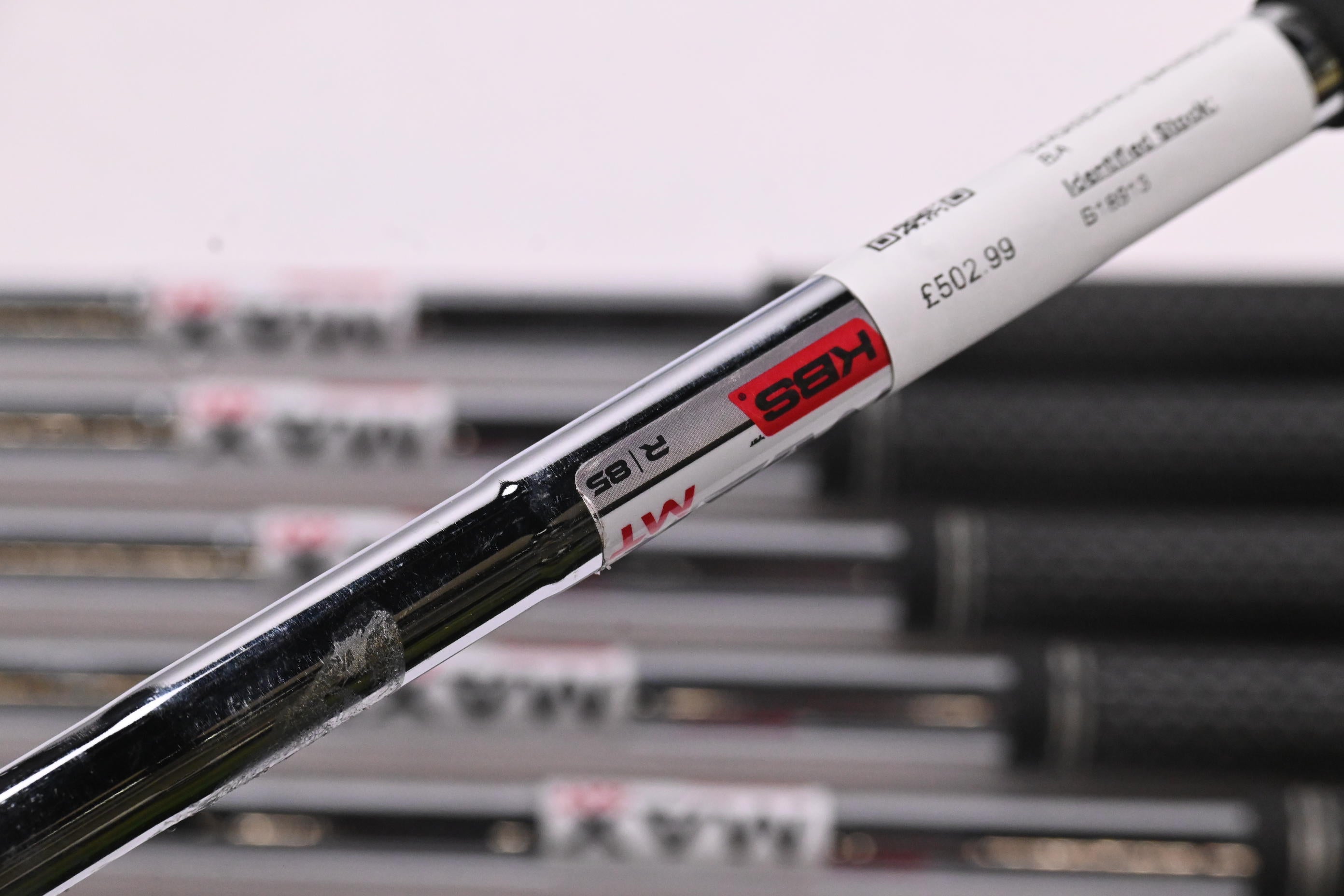 Taylormade SIM2 Max Irons / 4-PW / Regular Flex KBS MAX MT 85 Shafts
