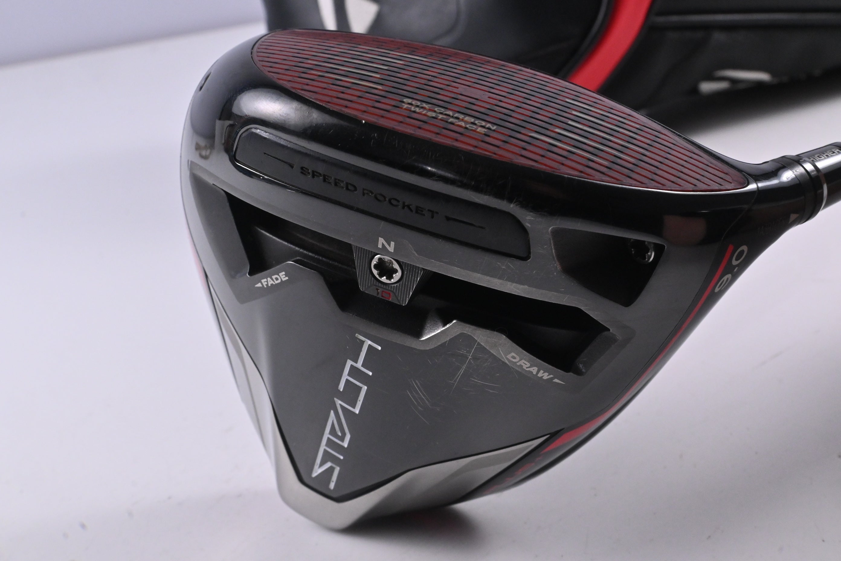 Taylormade Stealth Plus Driver / 9 Degree / Stiff Flex Kai'li White 60 Shaft