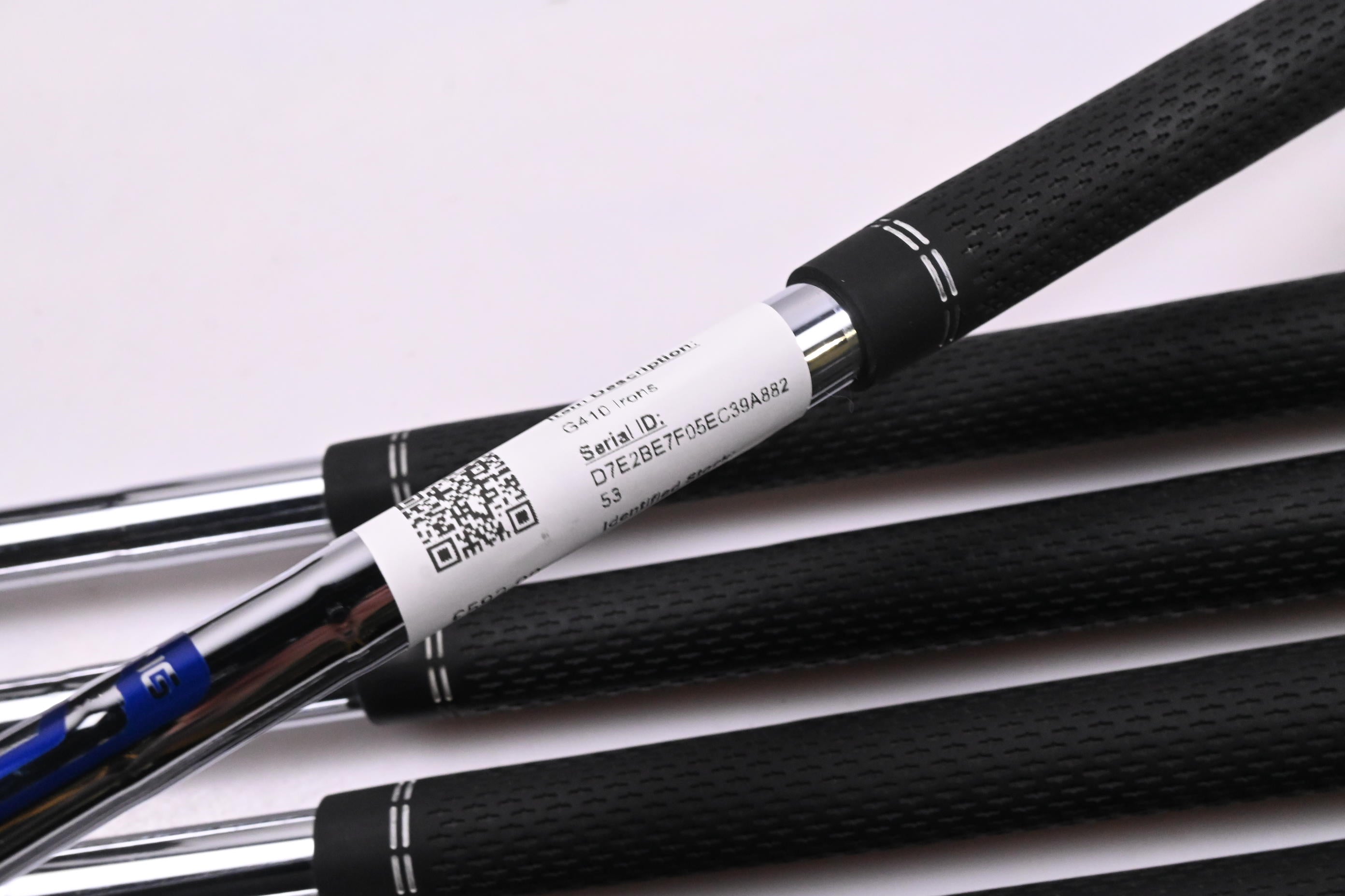 Ping G410 Irons / 4-PW+UW+SW / Blue Dot / Regular Flex Ping AWT 2.0 Shafts