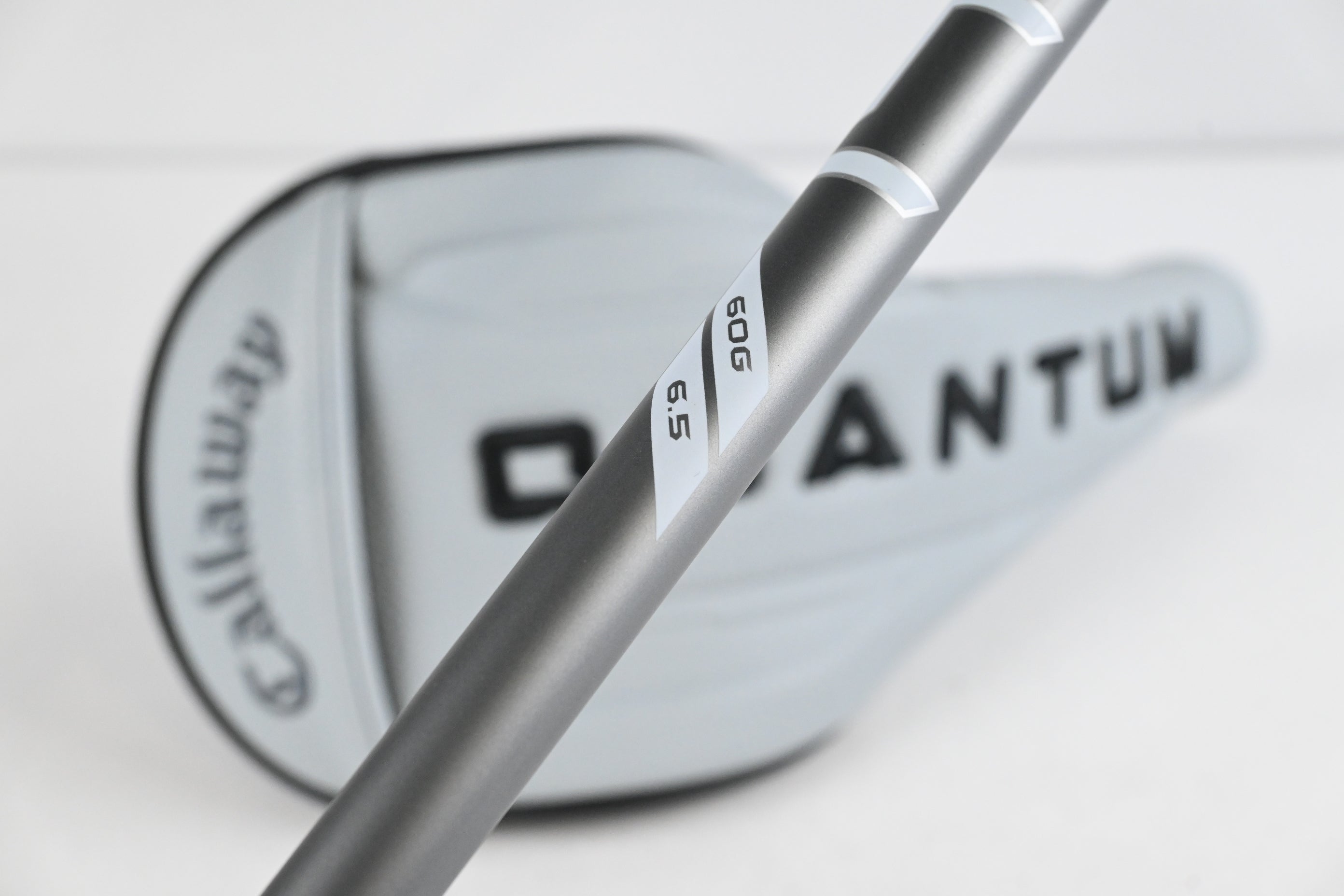 Callaway Quantum Max Driver / 9 Degree / X-Flex Denali Frost Silver 60 Shaft