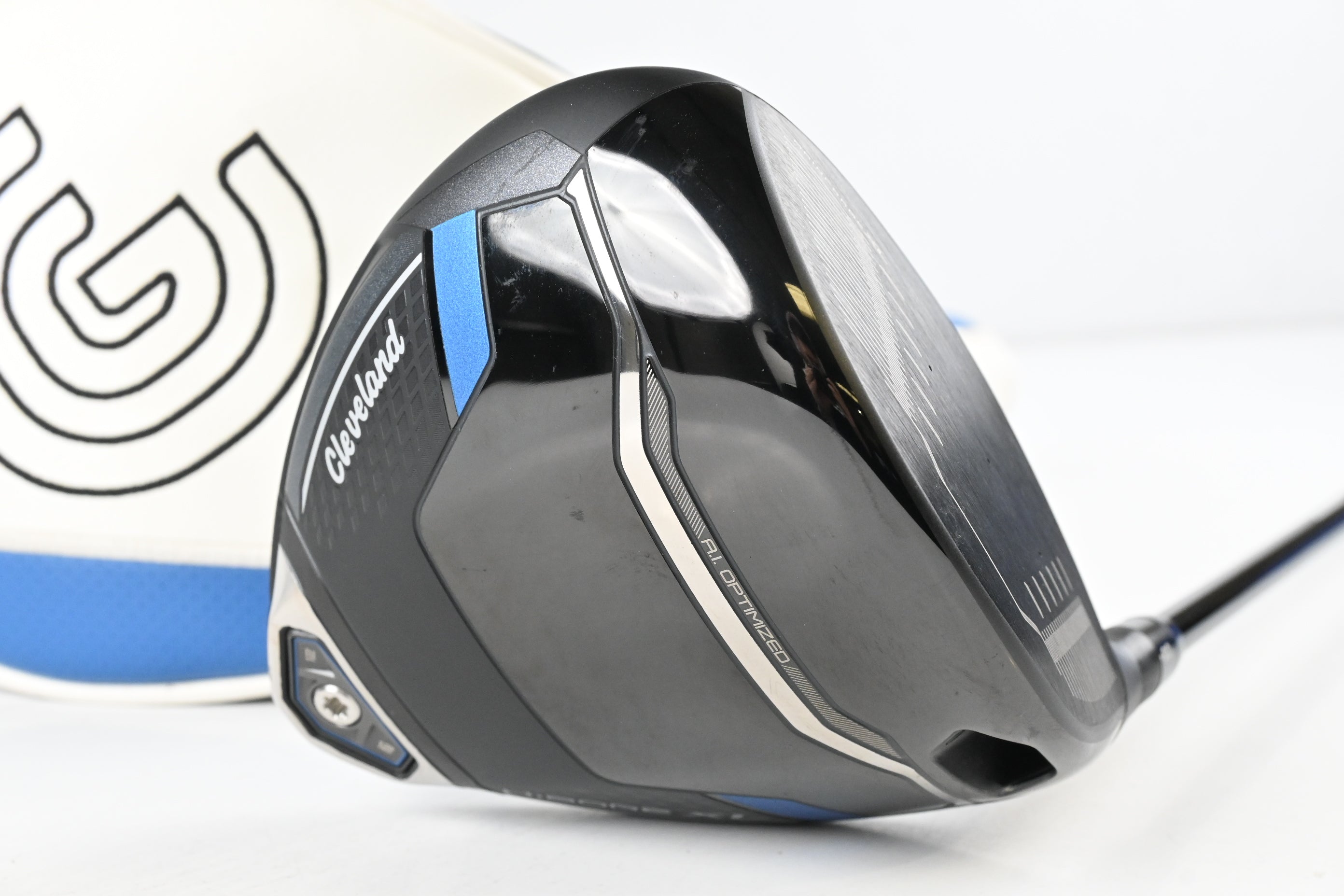 Cleveland HiBore XL Lite Driver / 9-12 Degree / Stiff Flex Tensei AV Blue 55
