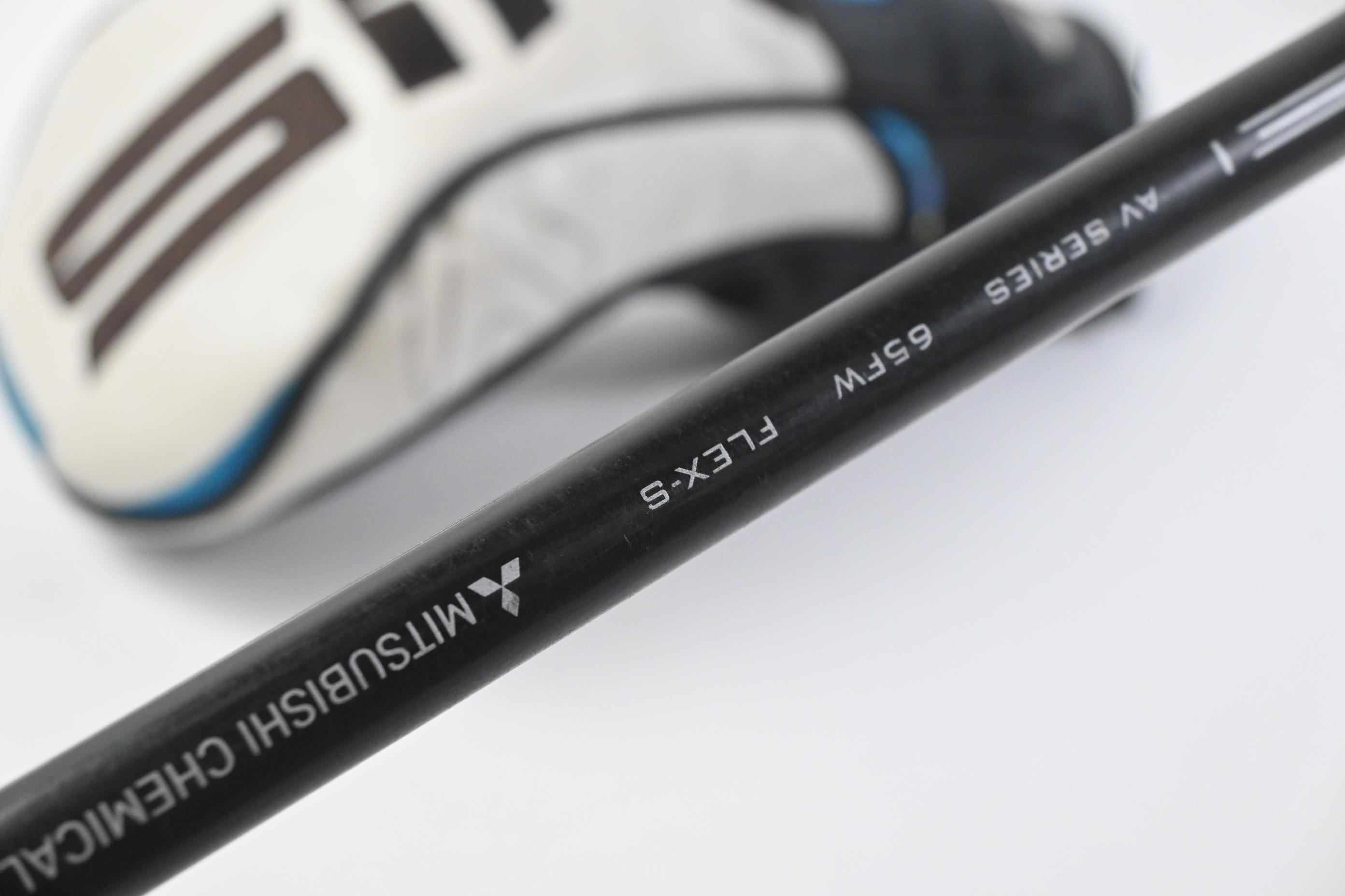 Taylormade SIM2 Ti #3 Wood / 13.5 Degree / Stiff Flex Tensei AV Blue 65 Shaft