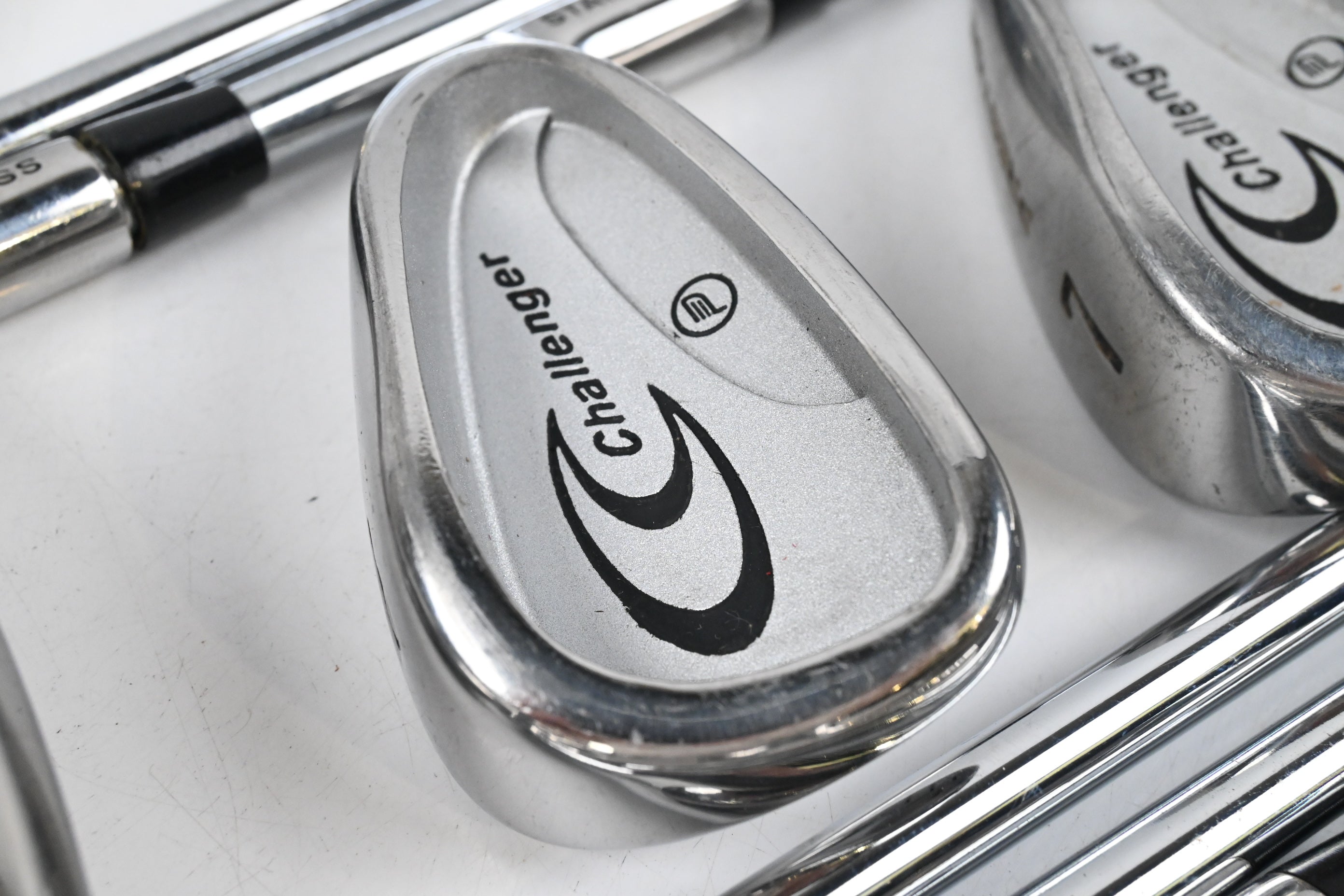 Prestige Challenger Irons / 4-PW+SW / Uniflex Steel Shafts