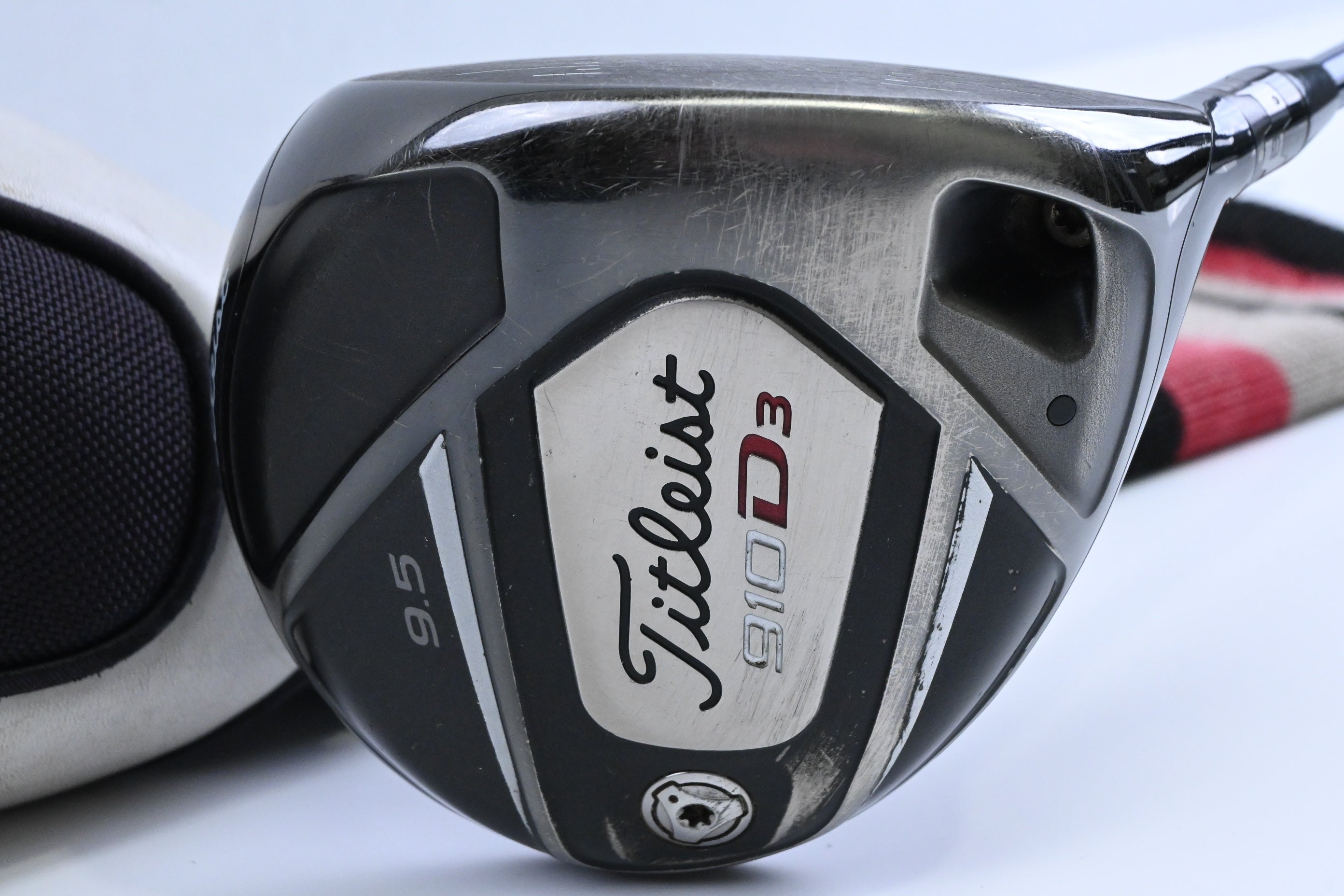 Titleist 910 D3 Driver / 9.5 Degree / Stiff Flex Diamana Kai'li 65 Shaft