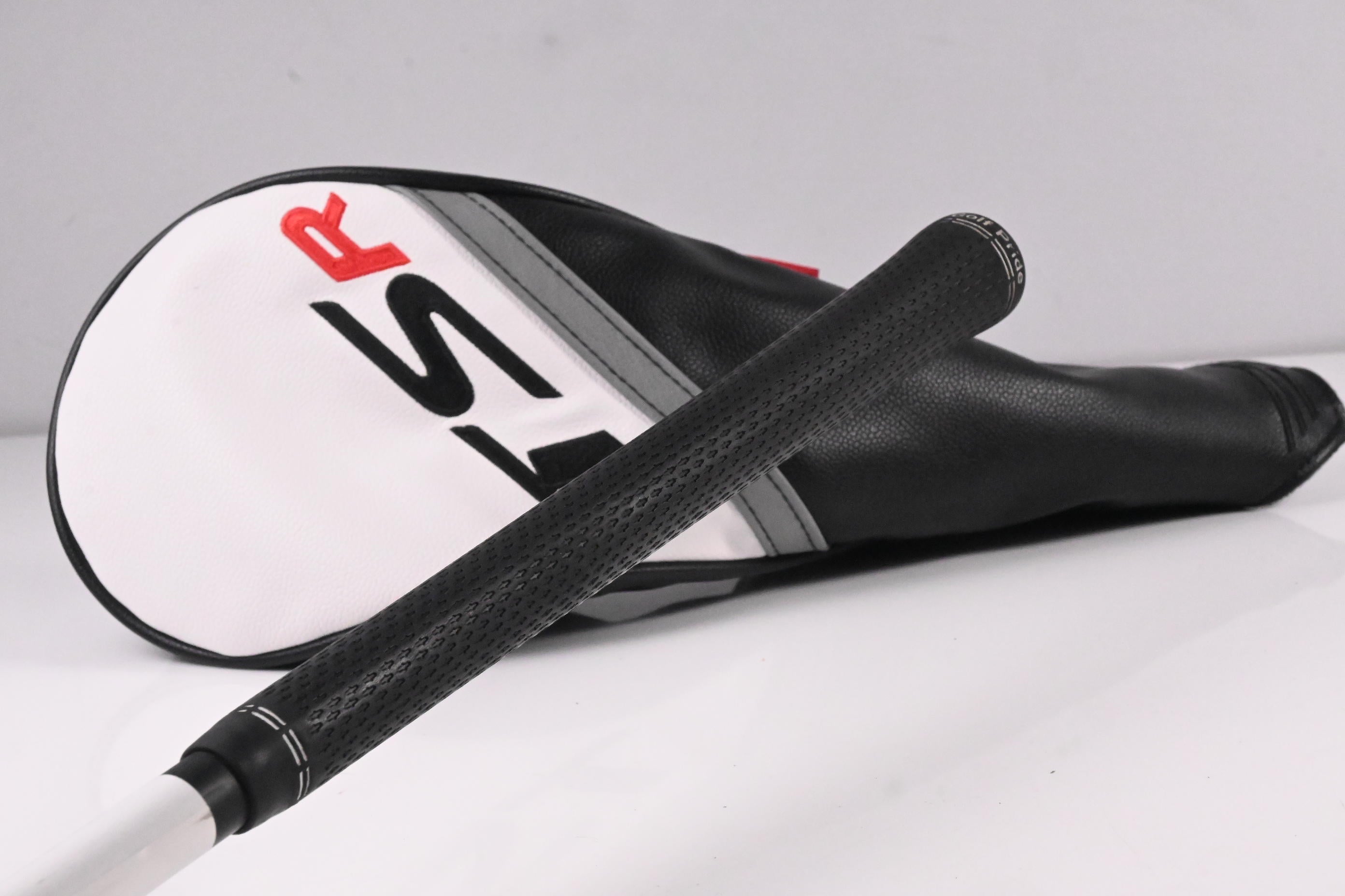 Titleist TSR1 Driver / 10 Degree / Regular Flex HZRDUS CB Red 50 Shaft