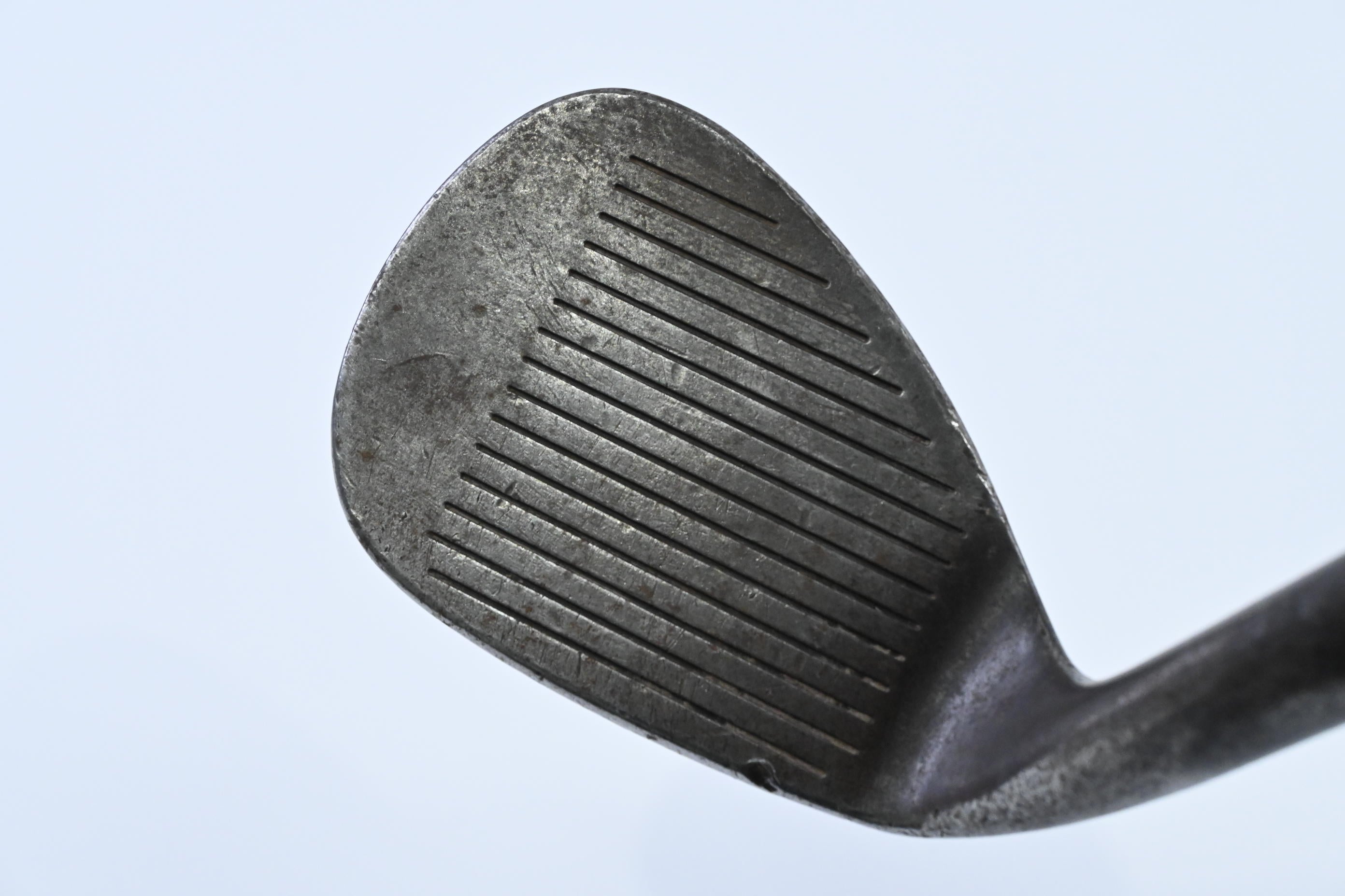 Callaway Mack Daddy 2 Tour Grind Gap Wedge / 52 Degree / Wedge Flex Dynamic Gold