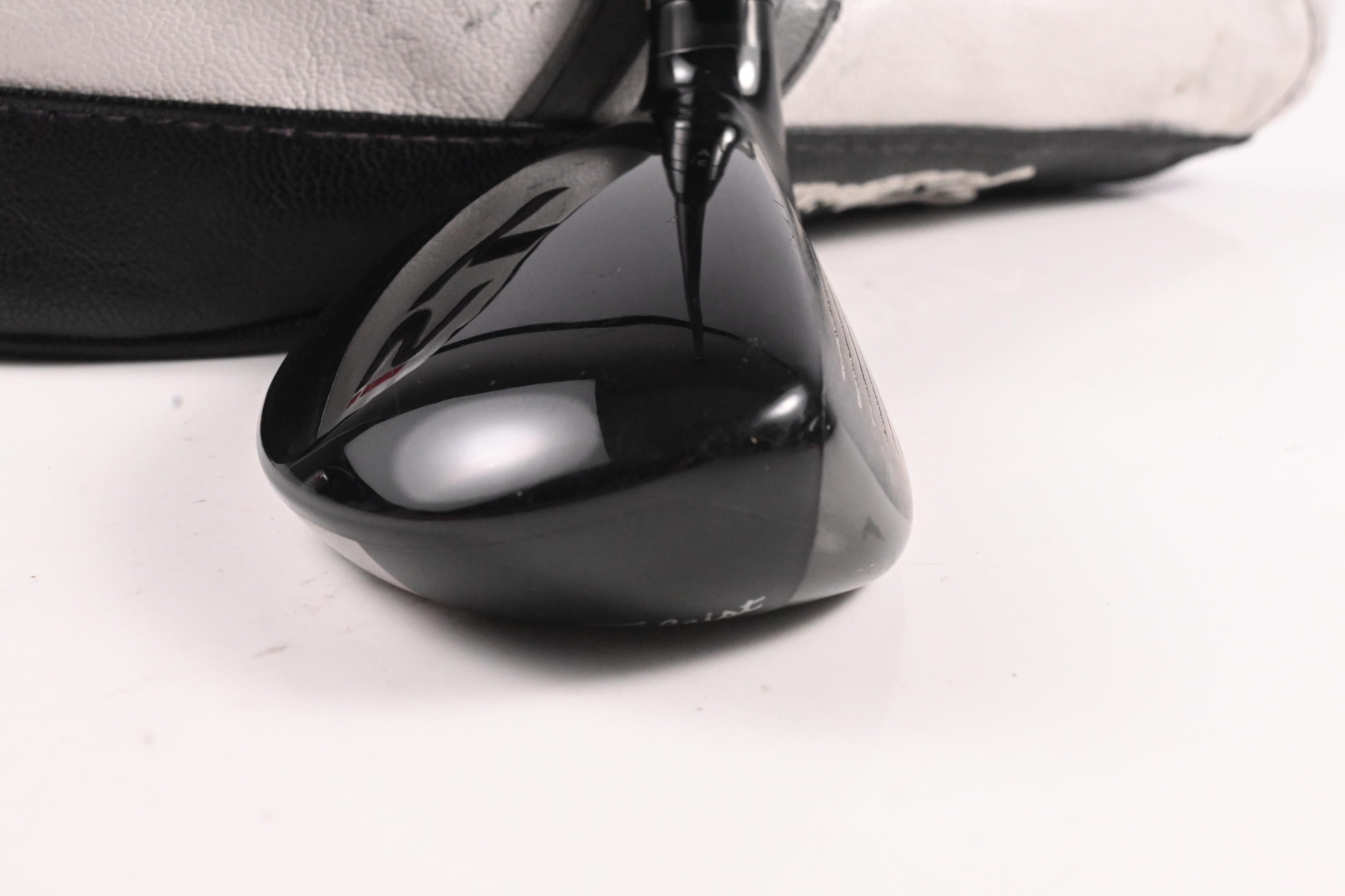Titleist TSi1 #6 Hybrid / 26 Degree / Stiff Flex KBS TGI 60 Shaft