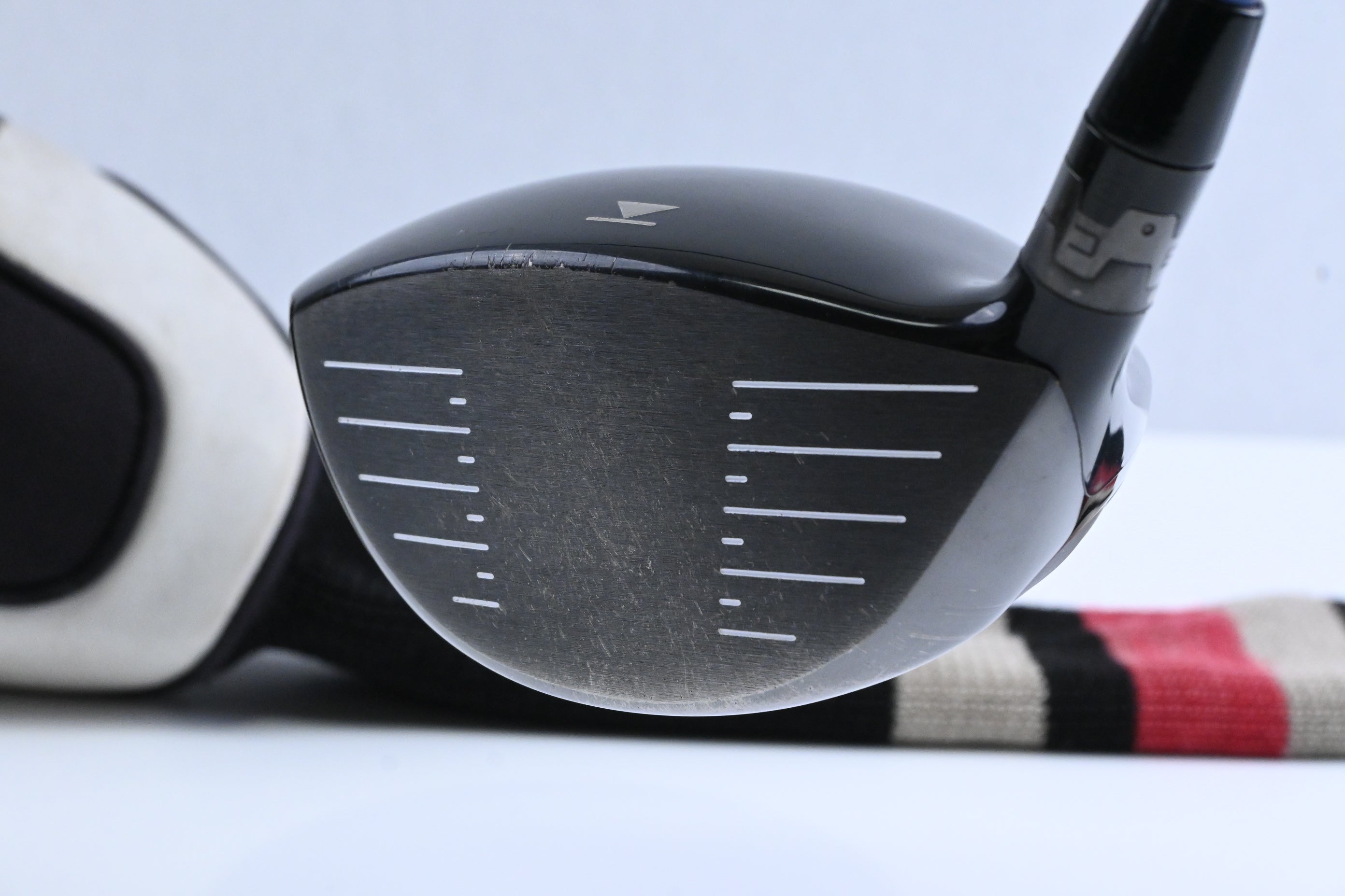 Titleist 910 D3 Driver / 9.5 Degree / Stiff Flex Diamana Kai'li 65 Shaft