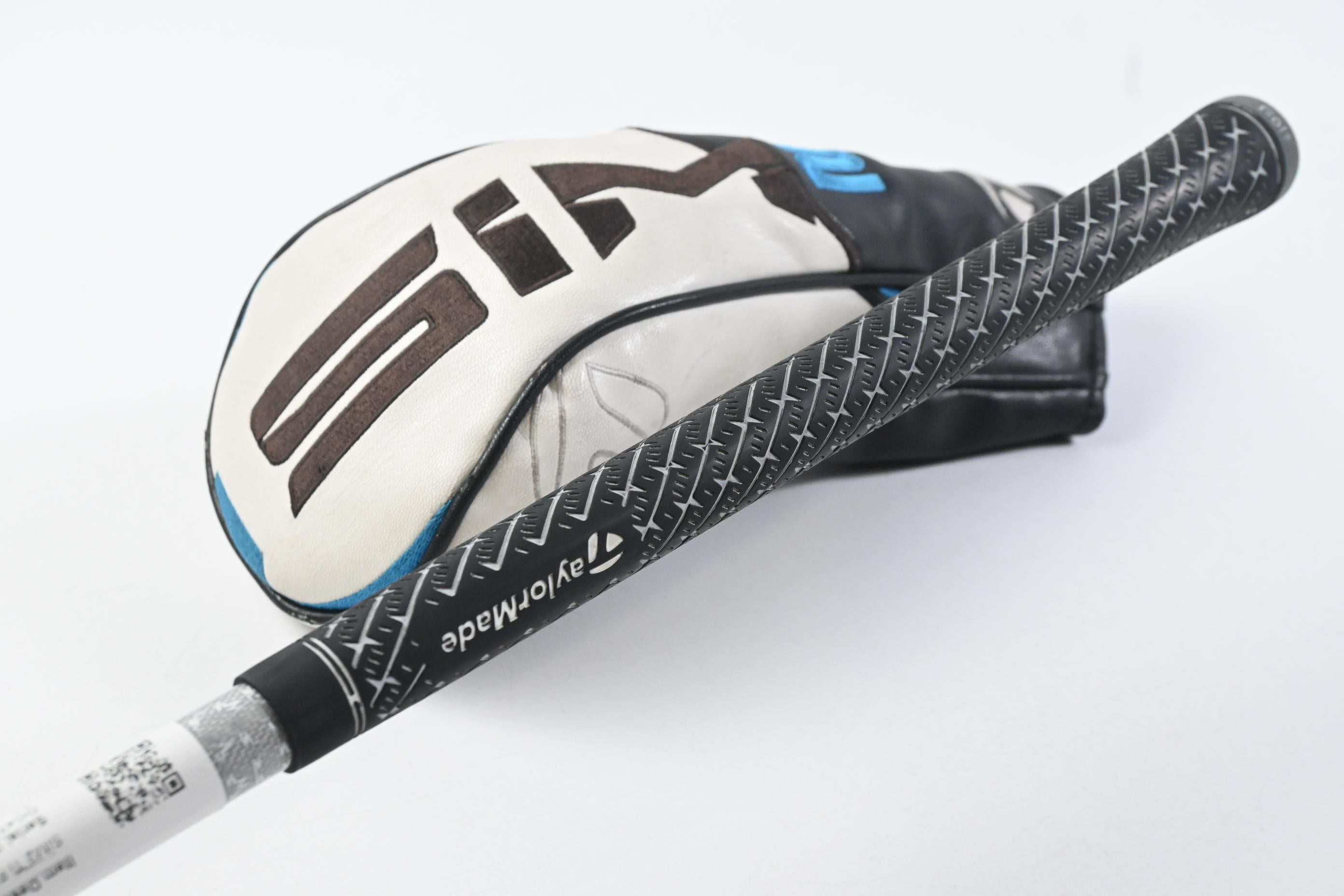 Taylormade SIM2 Ti #3 Wood / 13.5 Degree / Stiff Flex Tensei AV Blue 65 Shaft
