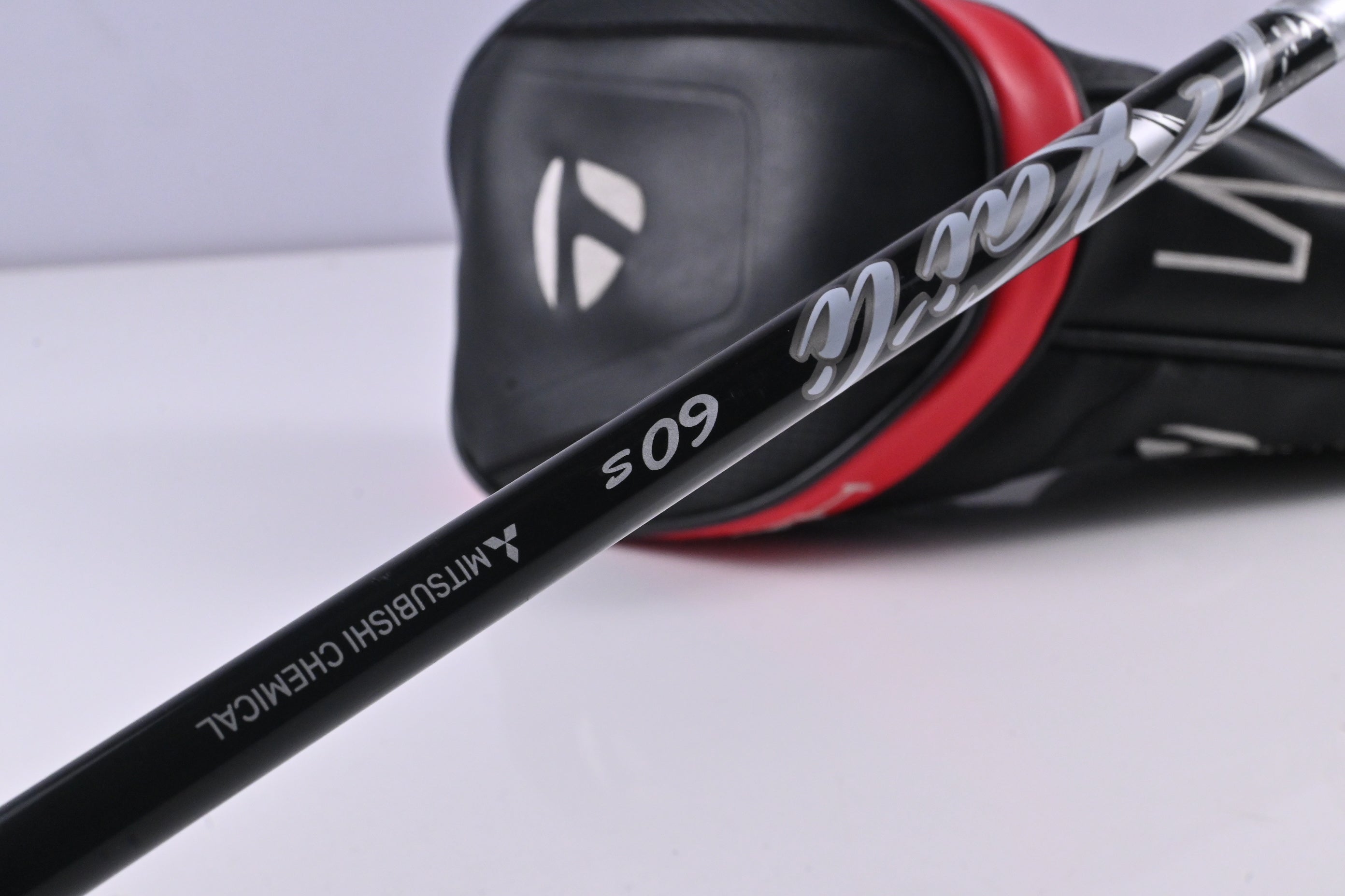 Taylormade Stealth Plus Driver / 9 Degree / Stiff Flex Kai'li White 60 Shaft