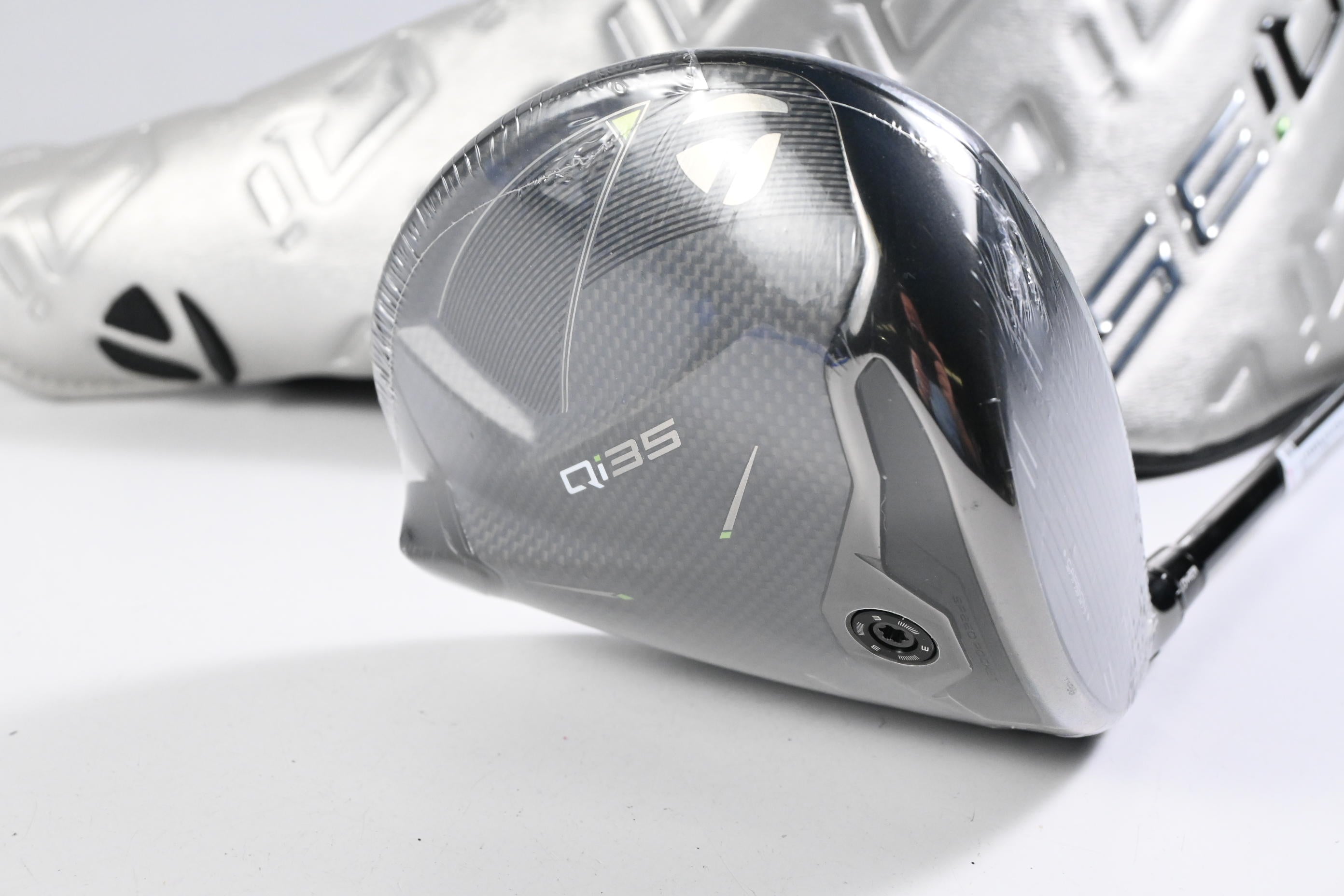 Taylormade Qi35 Driver / 9 Degree / Stiff Flex Senior Flex KBS MAX HL 40 Shaft