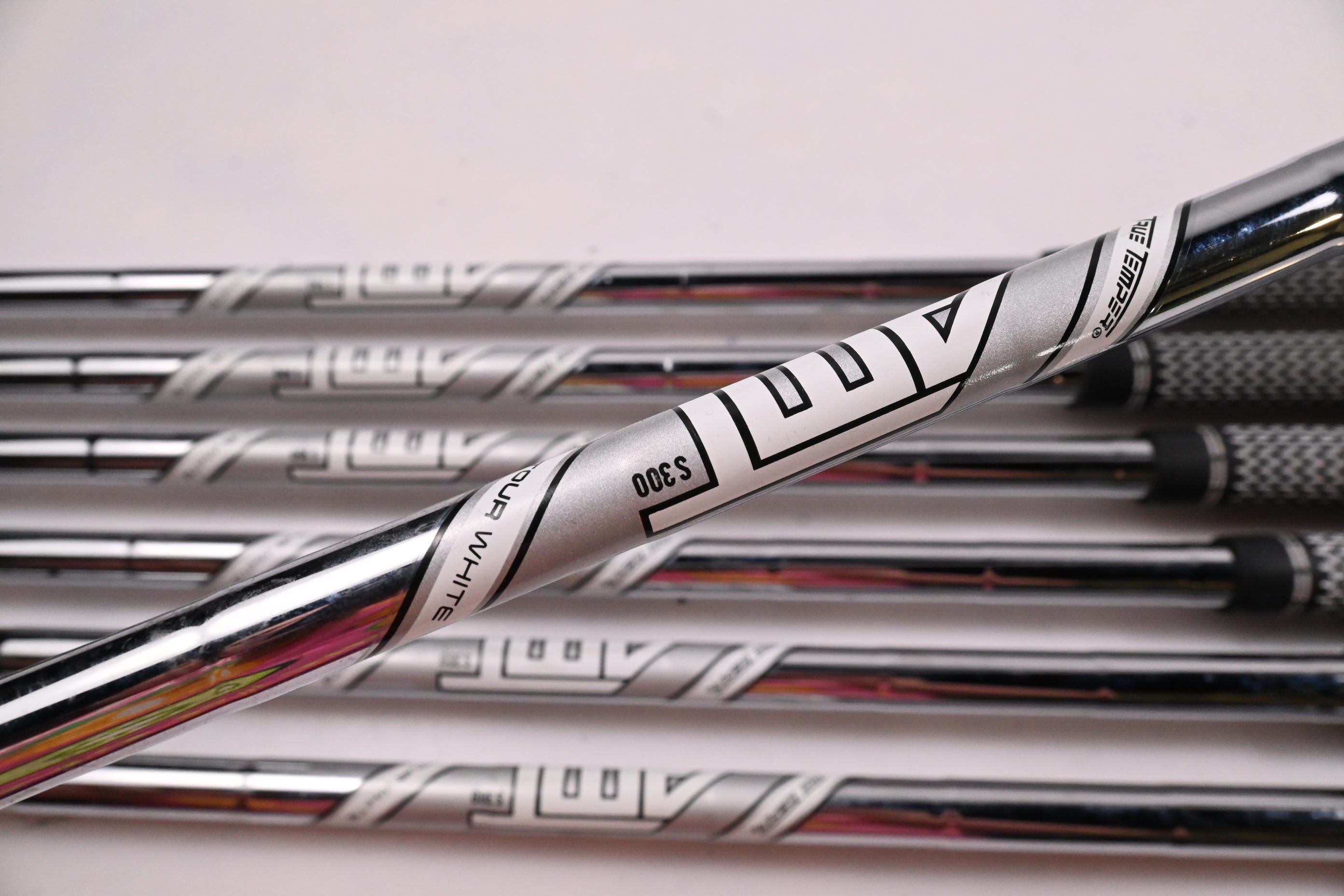 Titleist T100 2019 Irons / 4-PW / Stiff Flex AMT Tour White S300 Shafts