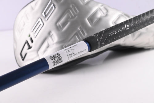 Taylormade Qi35 Driver / 10.5 Degree / Regular Flex Fujikura Ventus Blue 5 Shaft