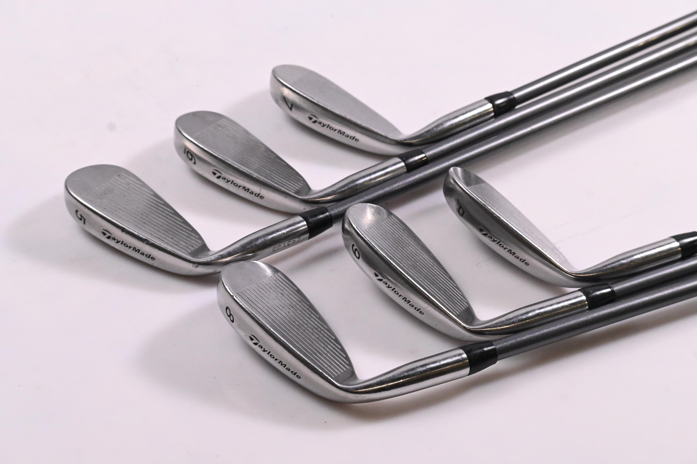 Taylormade 200 Steel Irons / 5-PW / Regular Flex Taylormade 80 Shafts