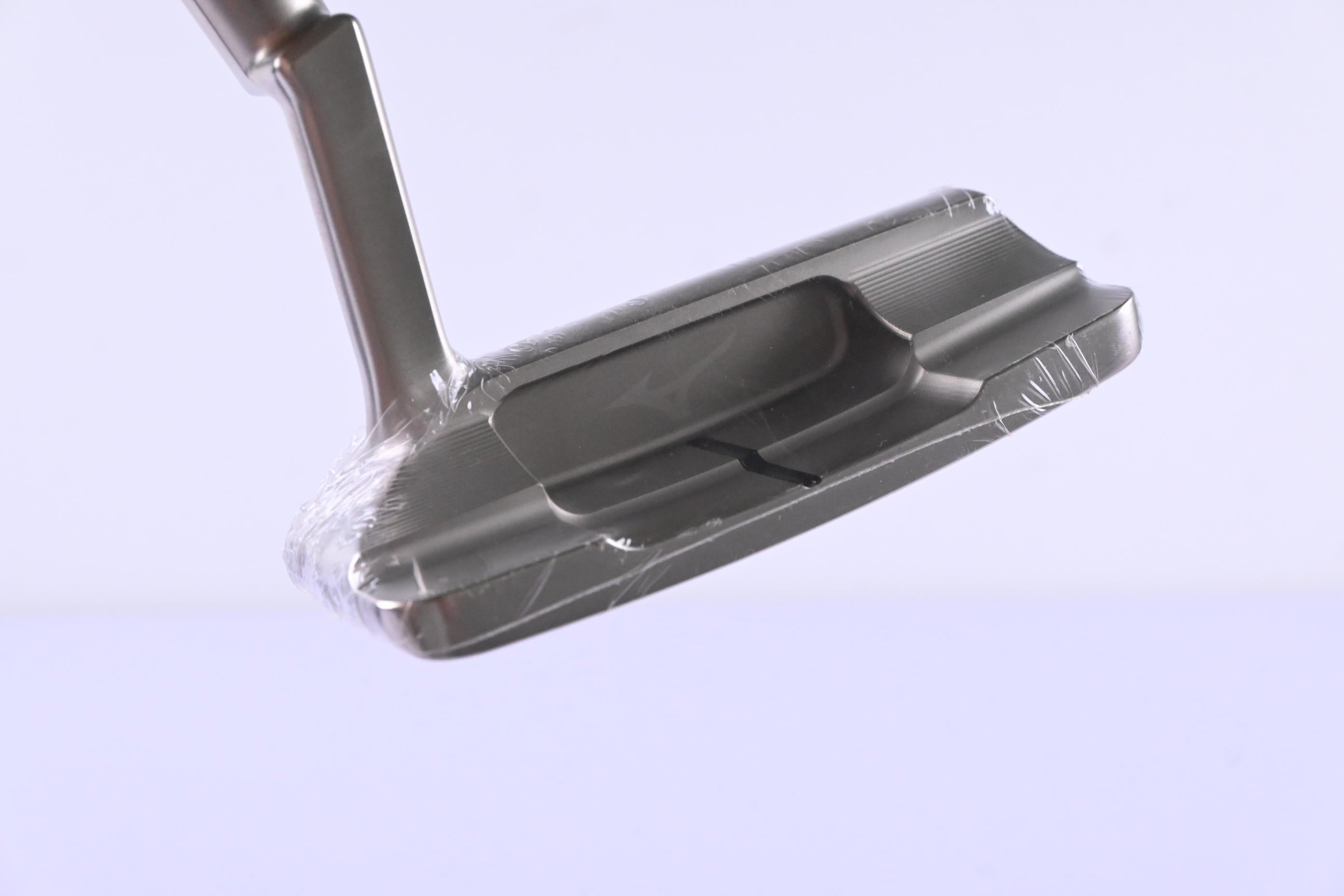 Mizuno M.Craft OMOI 04 Putter / 34 Inch