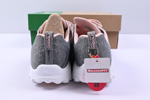 Ladies Skechers Go Golf Performance Golf Shoes / Size UK 4 / Grey & Pink