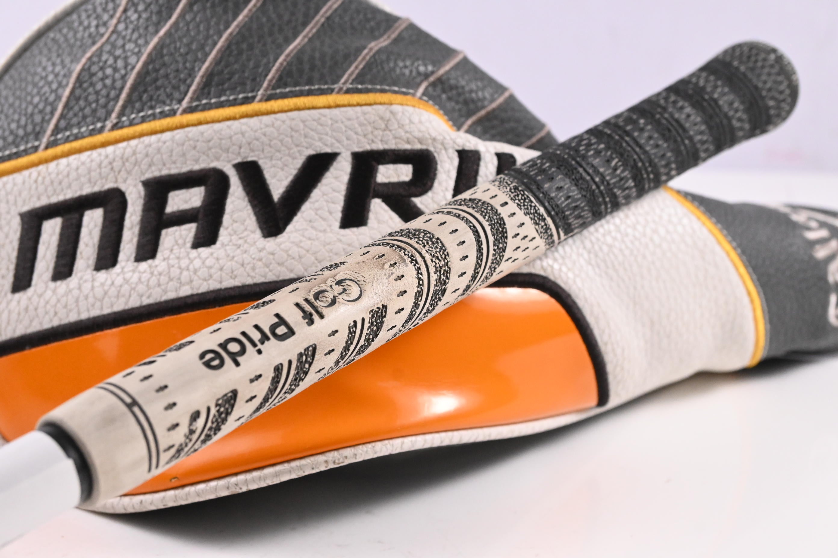 Callaway Mavrik Driver / 10.5 Degree / Regular Flex Evenflow Riptide 50 Shaft