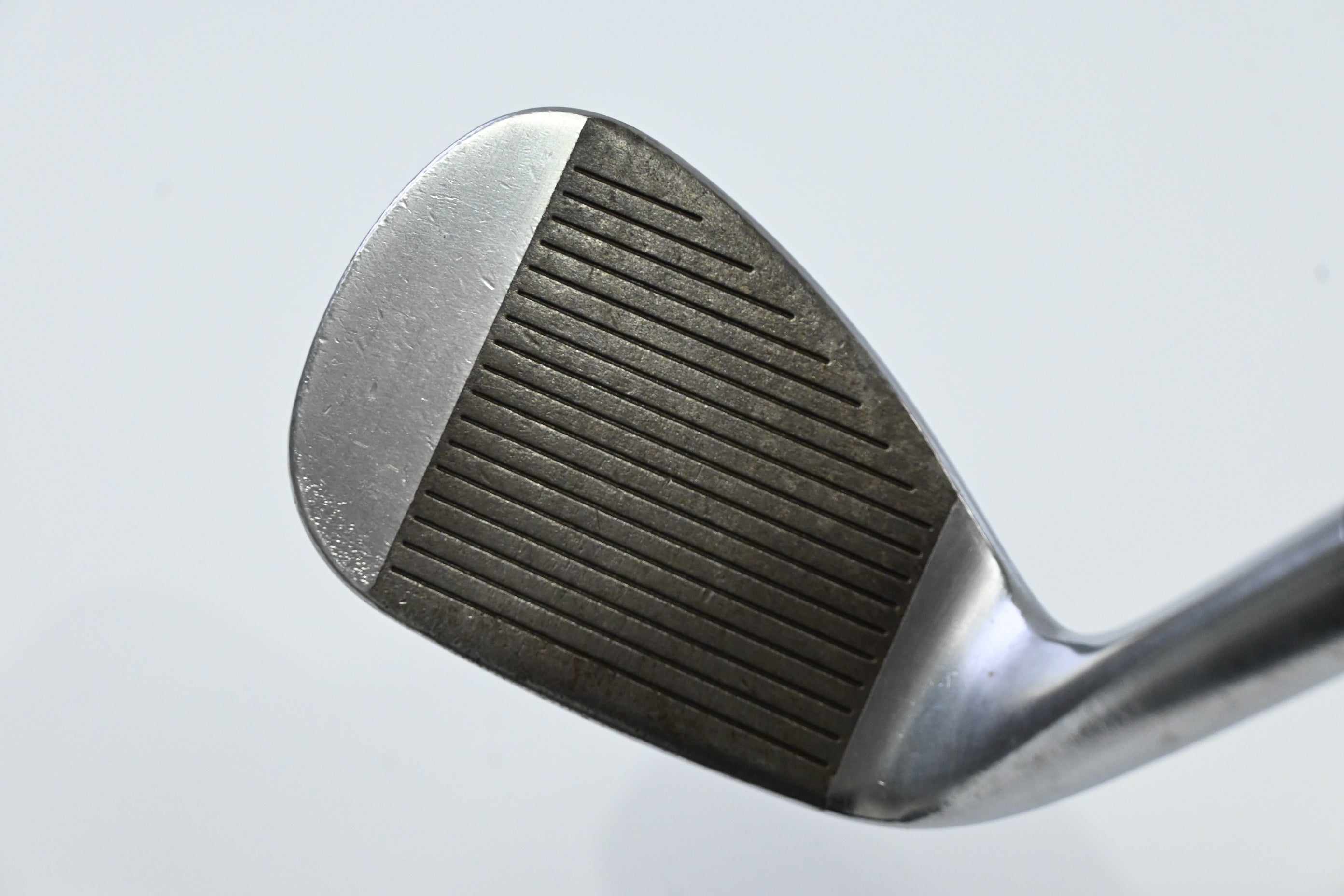 Taylormade Milled Grind 2 Gap Wedge / 50 Degree / Stiff Flex Dynamic Gold S200
